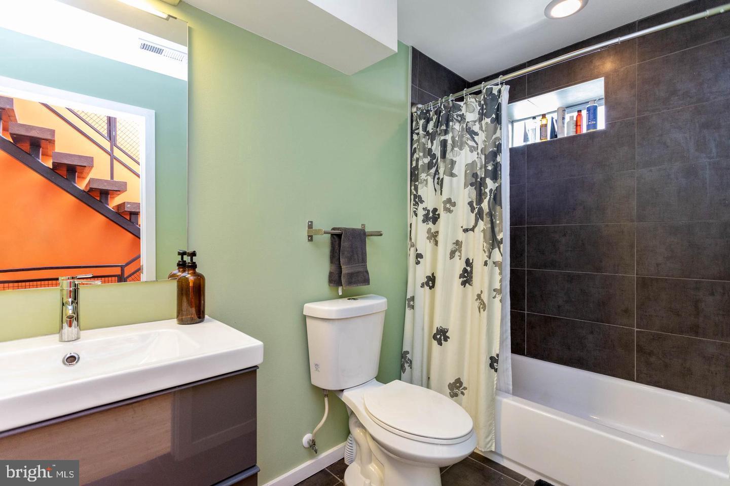 REMINGTON HISTORIC DISTRICT - Residential Lease