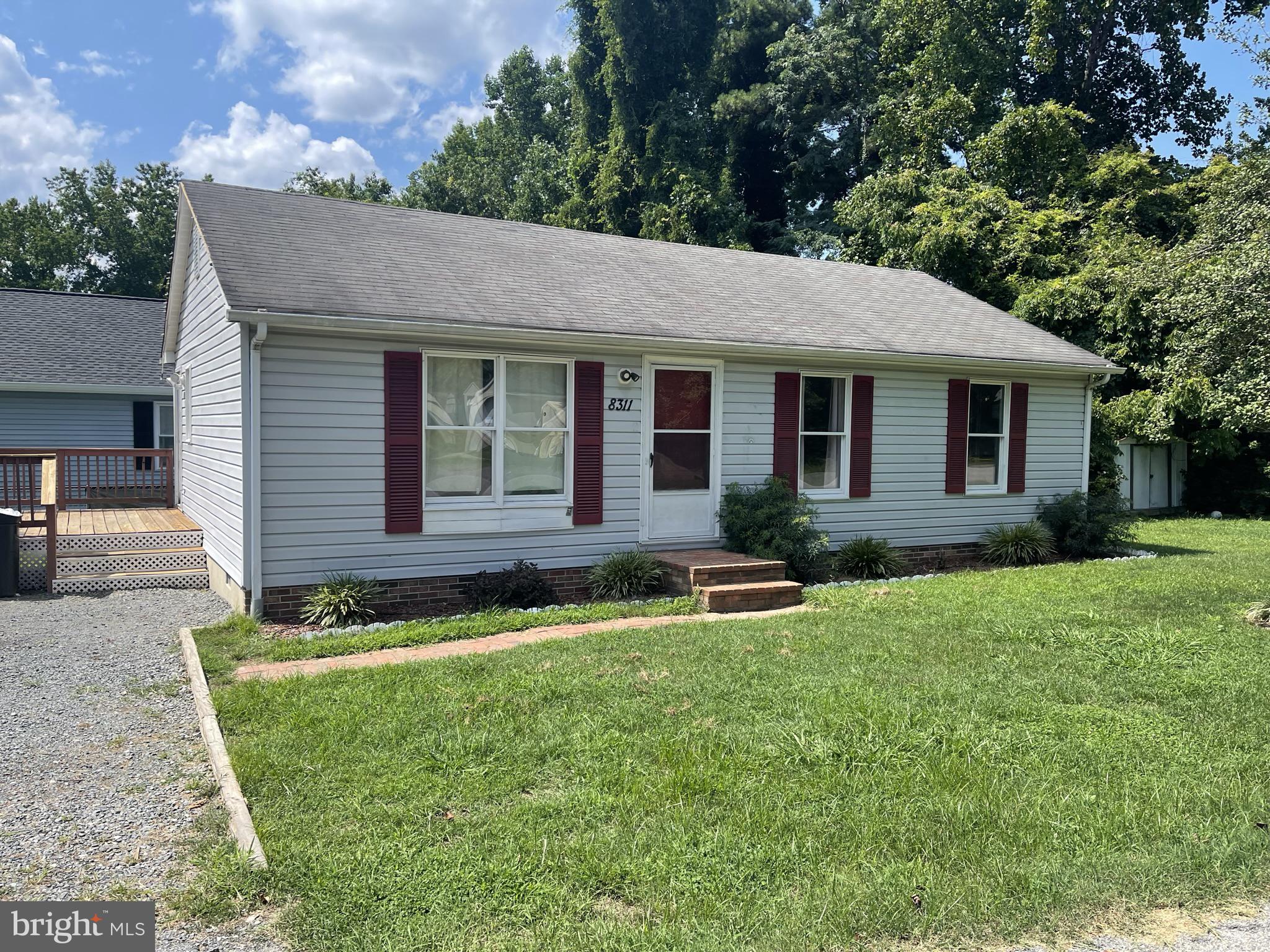 WHITE SANDS - Residential Lease