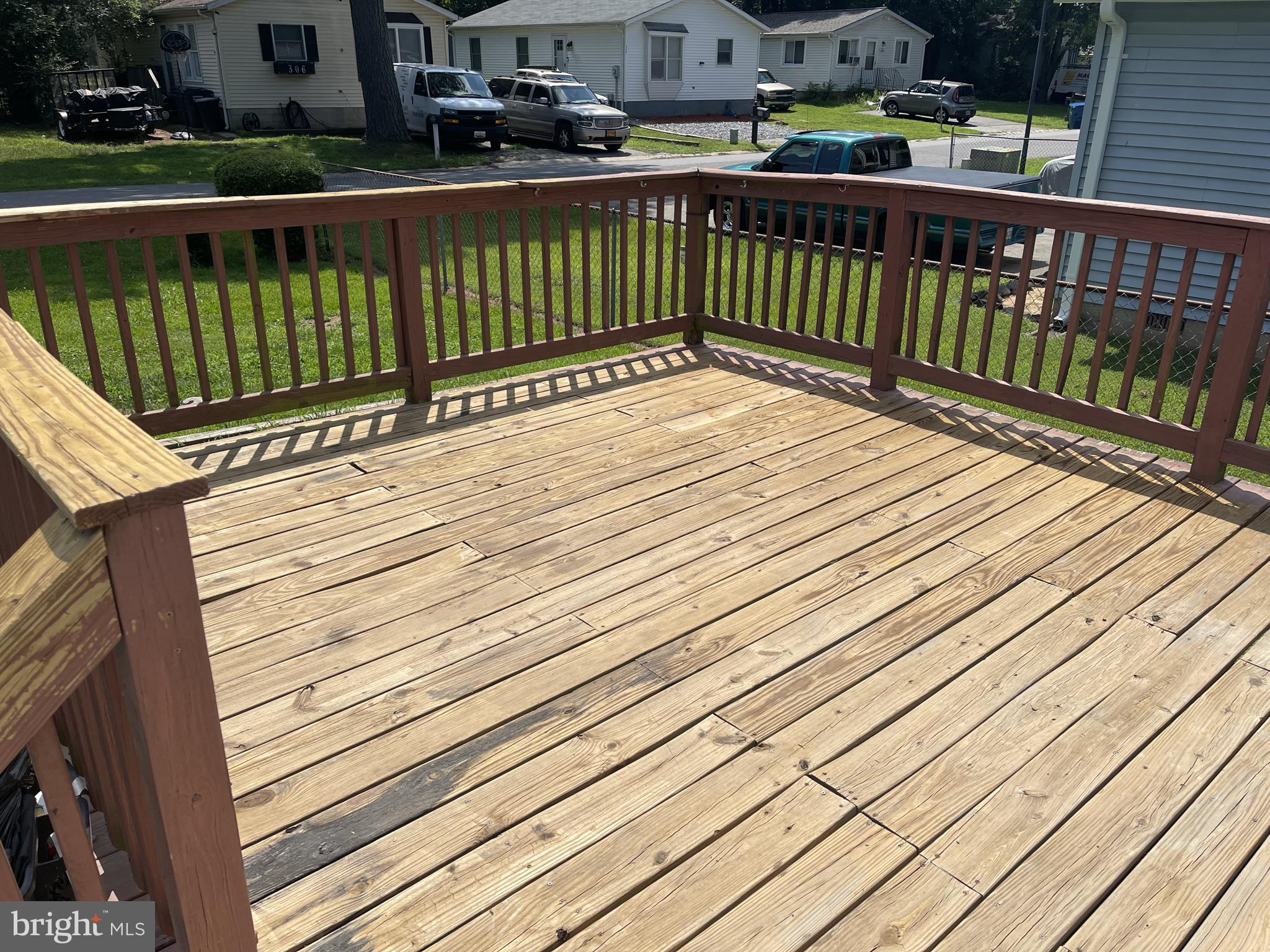 WHITE SANDS - Residential Lease