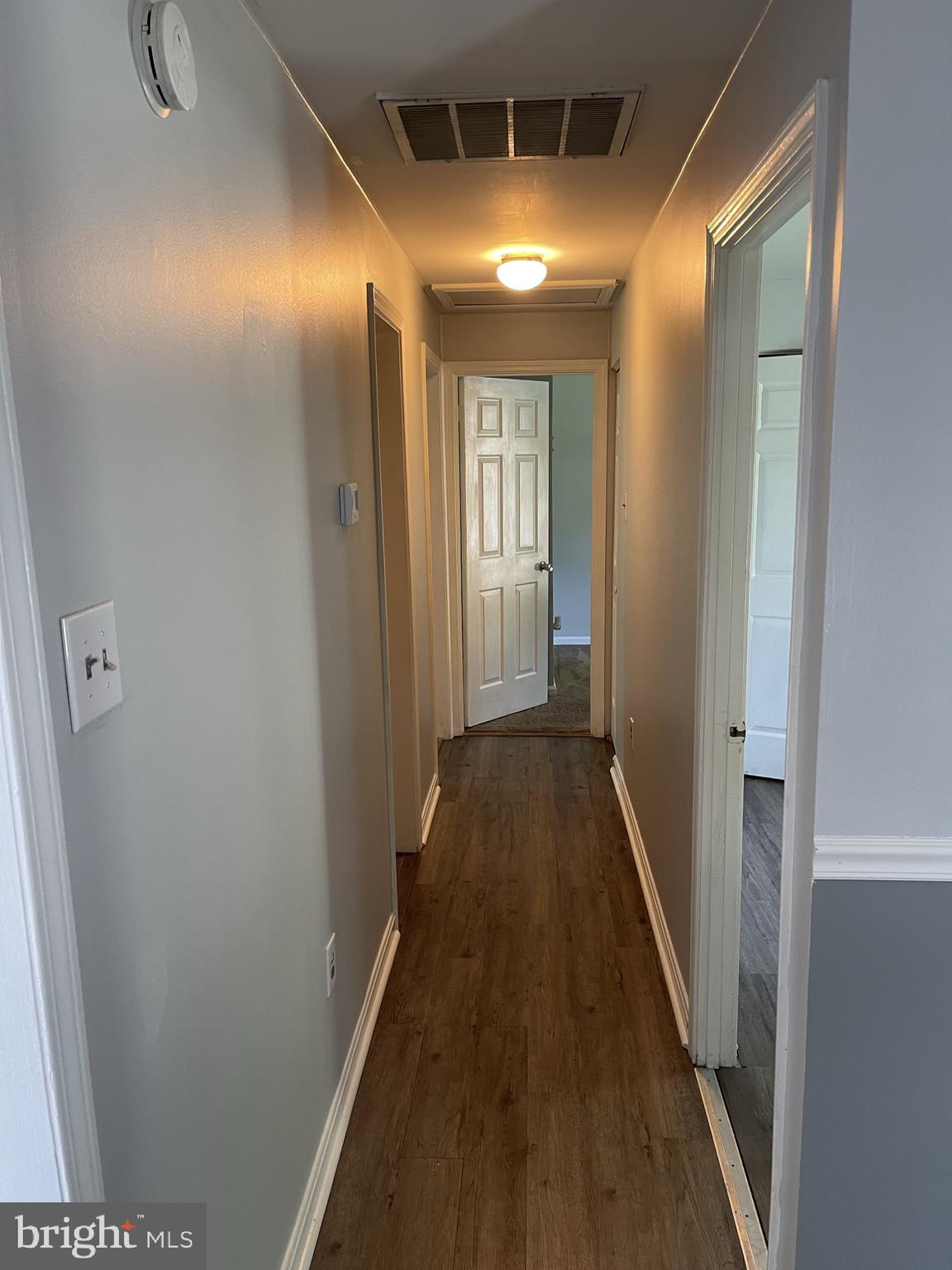 WHITE SANDS - Residential Lease