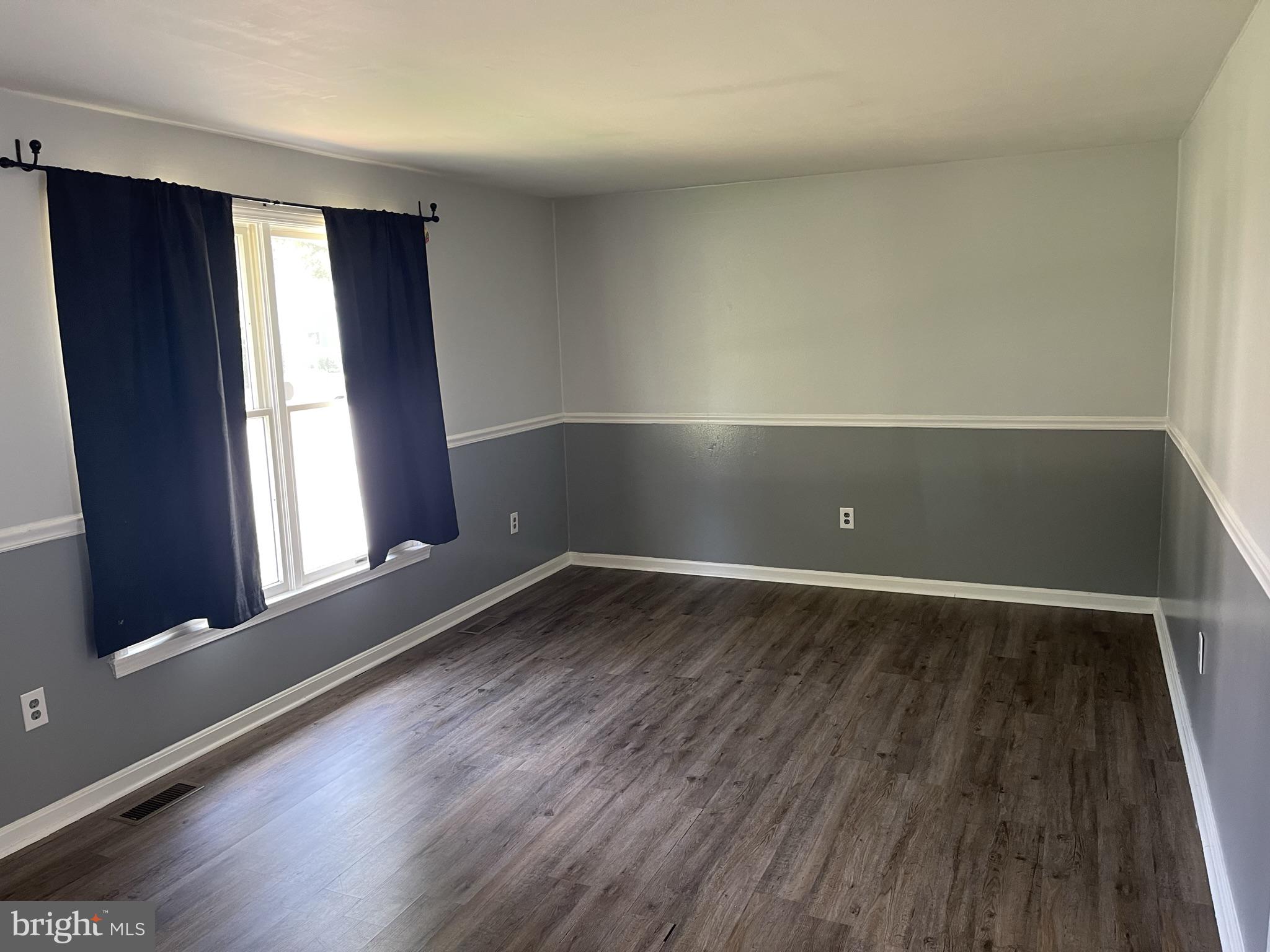 WHITE SANDS - Residential Lease