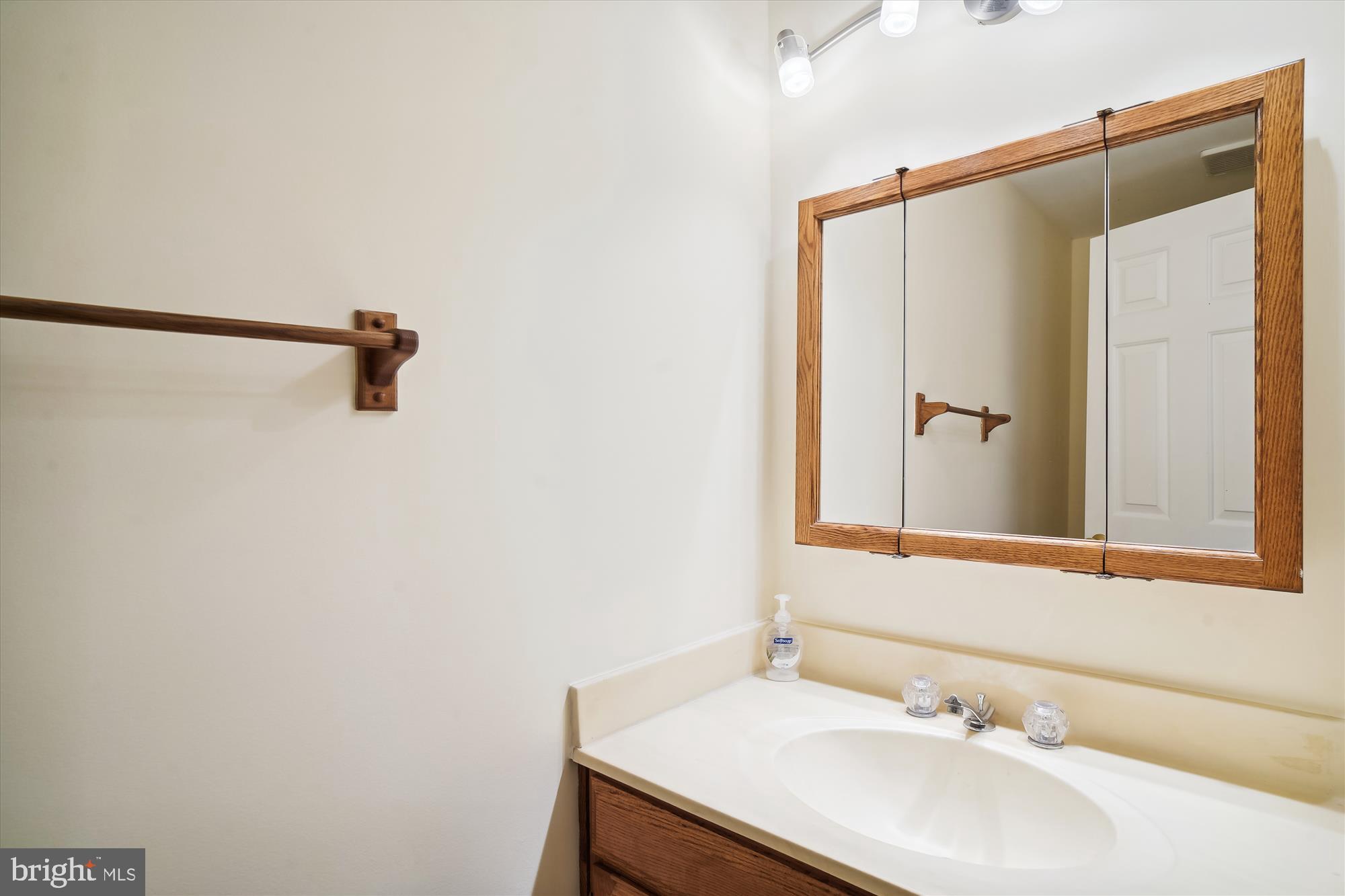 FAWSETT FARMS MANOR - Residential