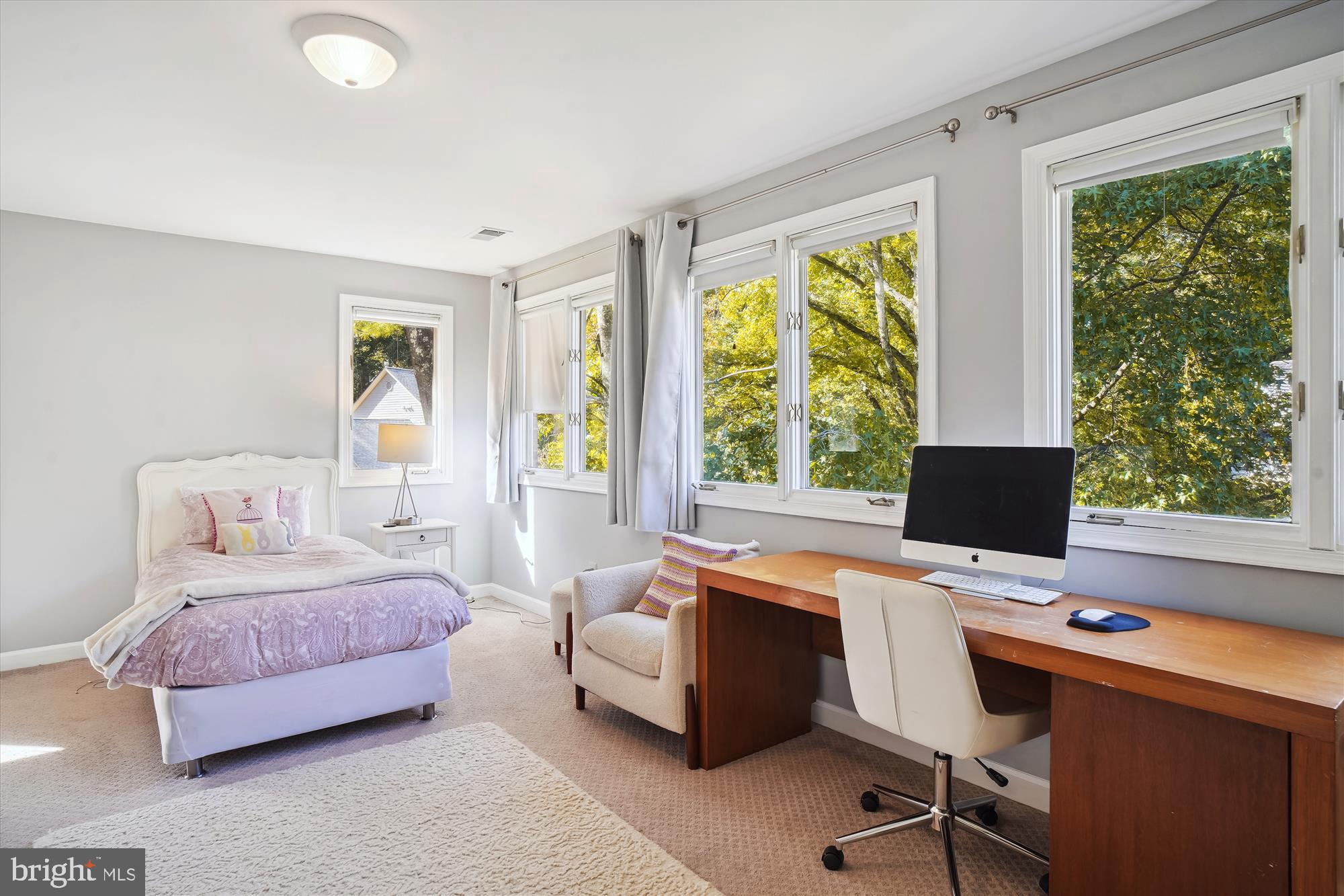 FAWSETT FARMS MANOR - Residential