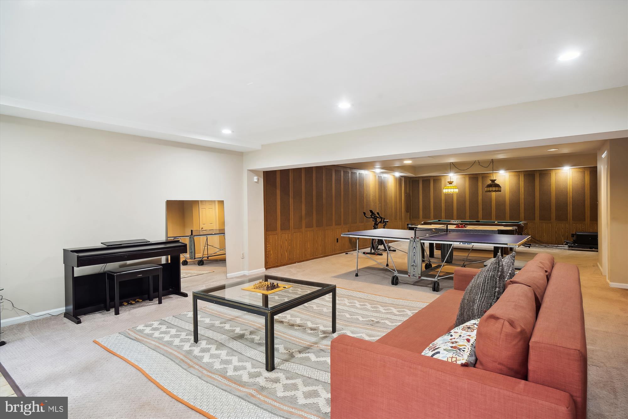 FAWSETT FARMS MANOR - Residential