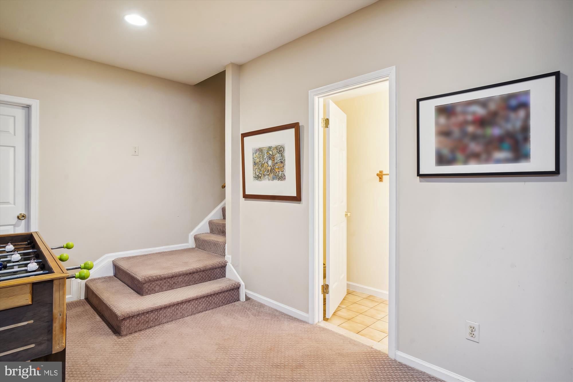 FAWSETT FARMS MANOR - Residential