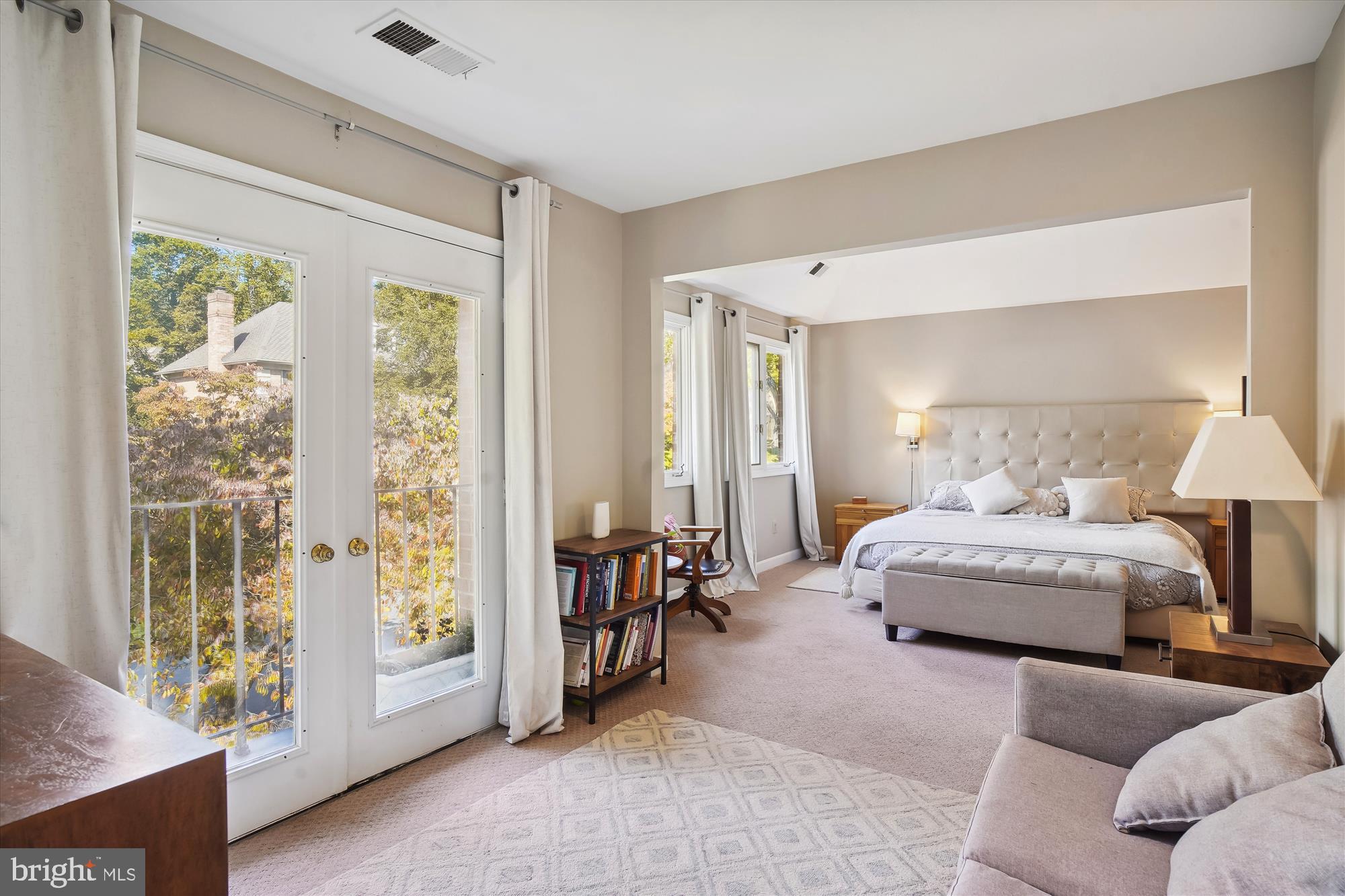 FAWSETT FARMS MANOR - Residential