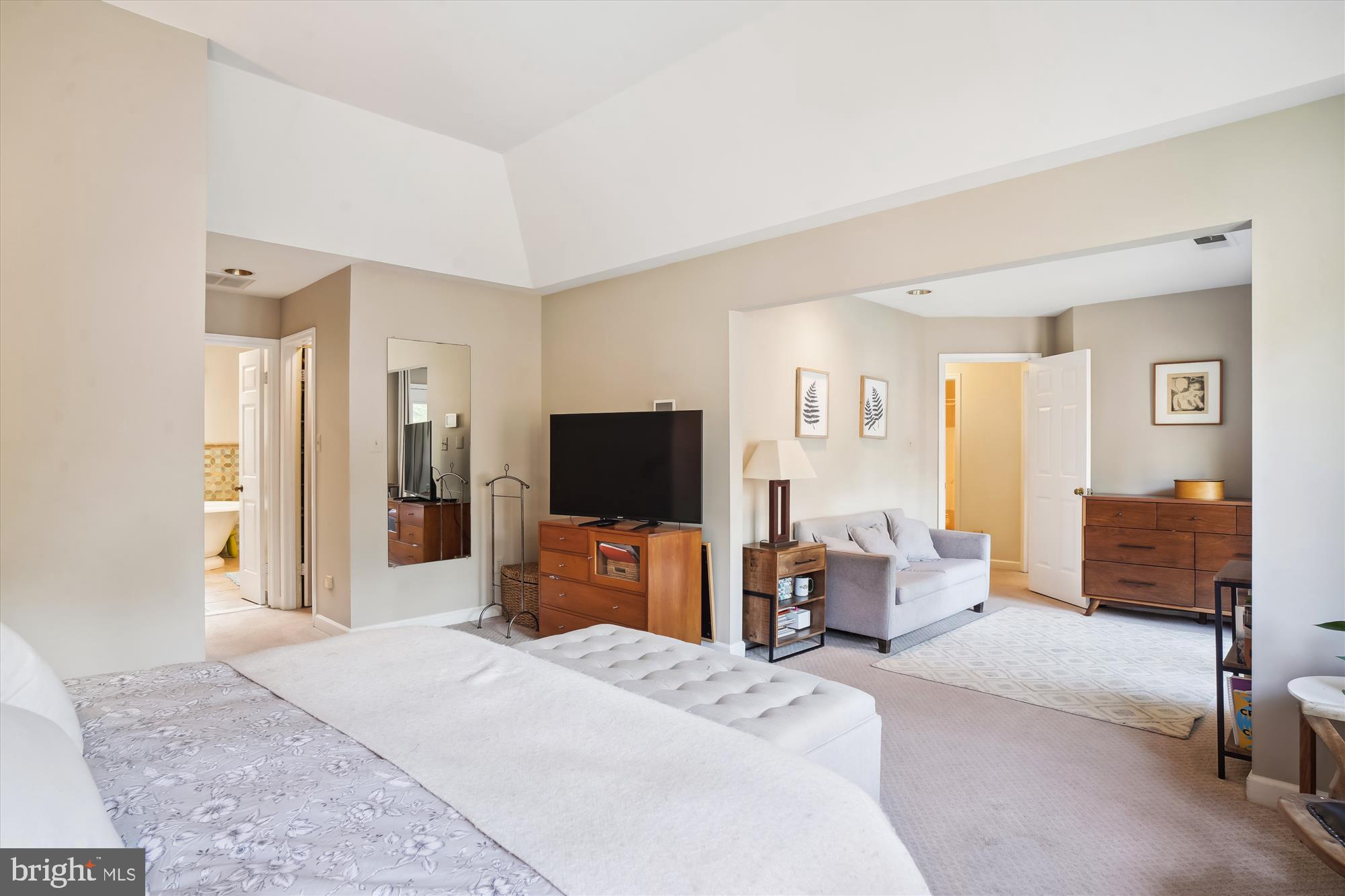 FAWSETT FARMS MANOR - Residential