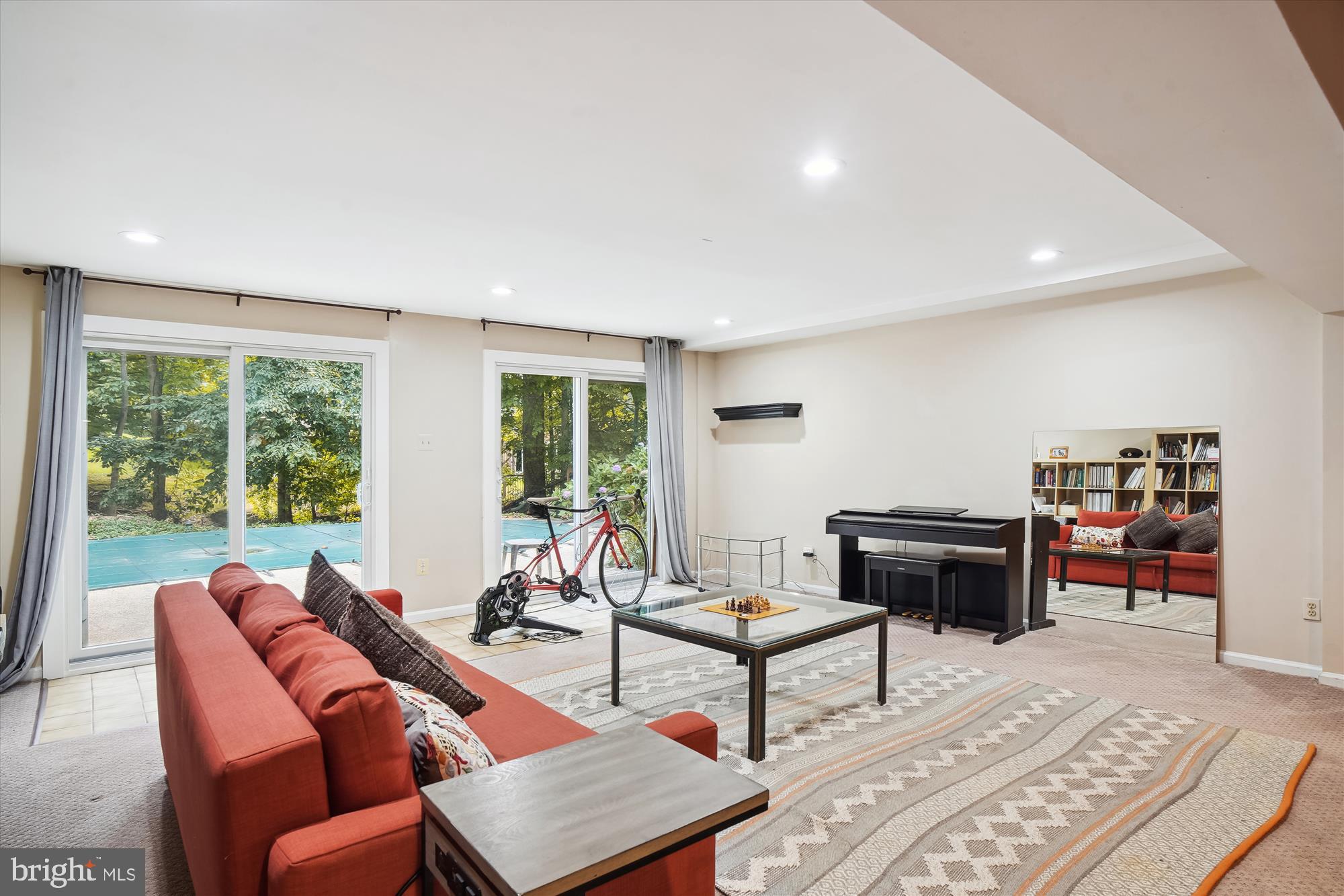 FAWSETT FARMS MANOR - Residential