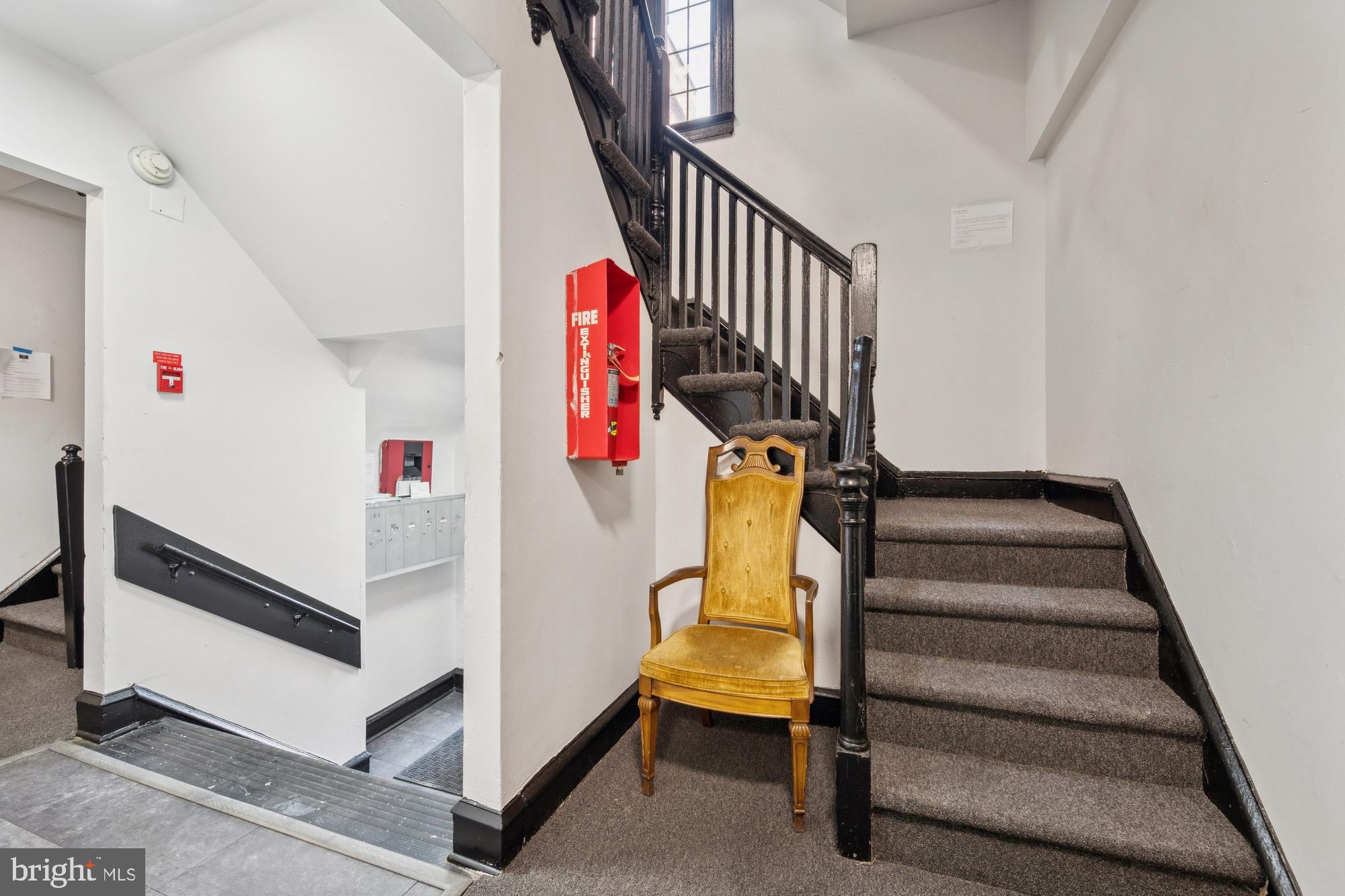 WEST OAK LANE - Commercial Sale