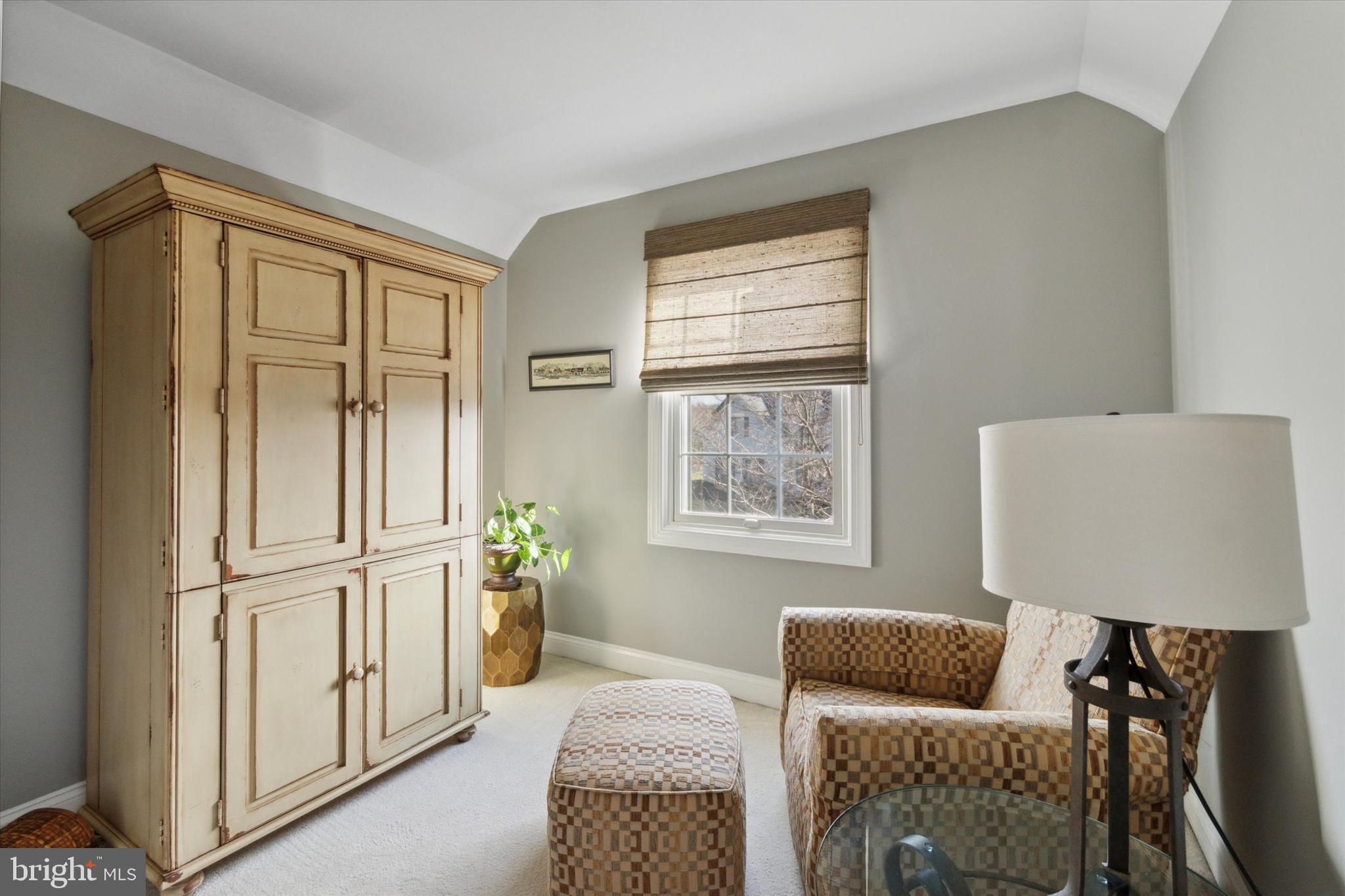 CHASE AT MALVERN HNT - Residential