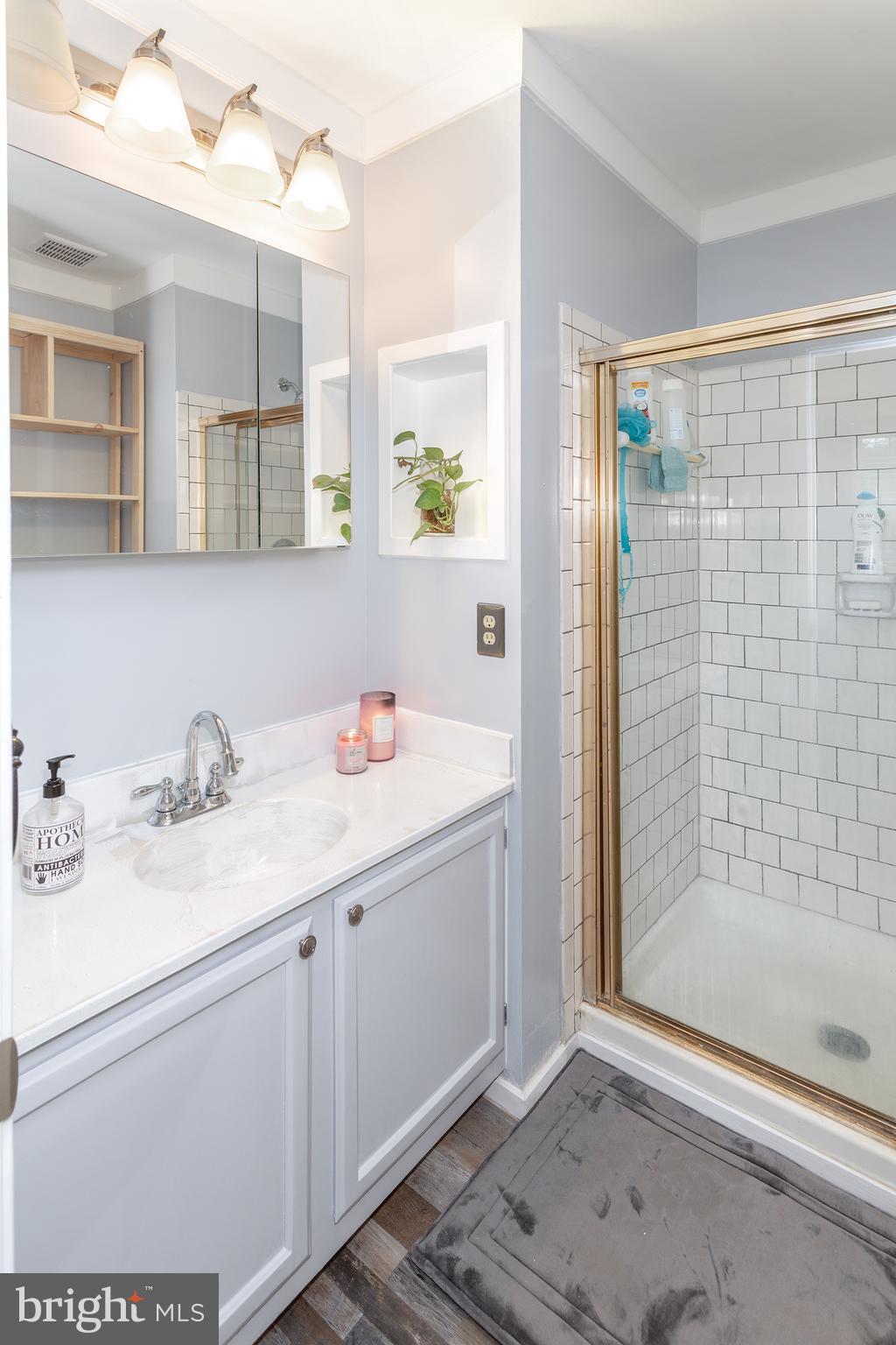 QUAIL HOLLOW - Residential