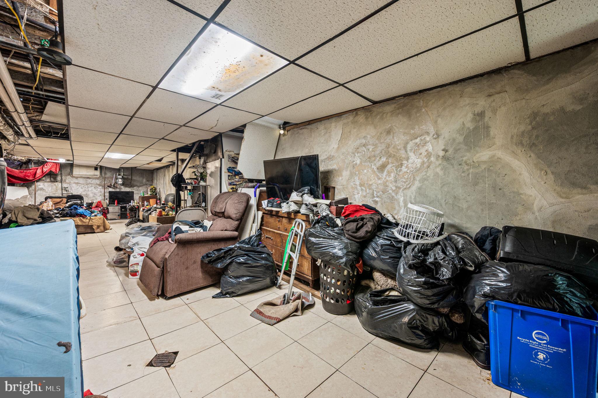 POINT BREEZE - Residential