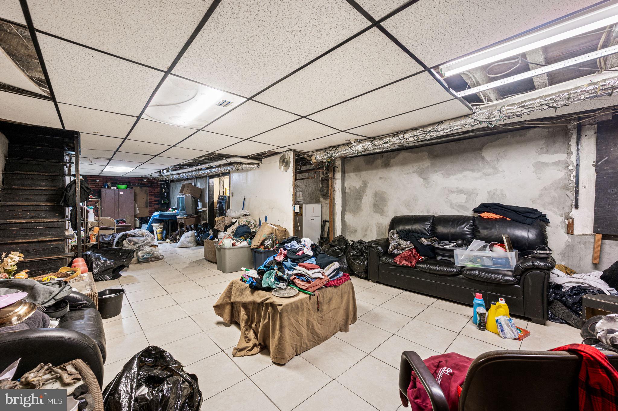 POINT BREEZE - Residential