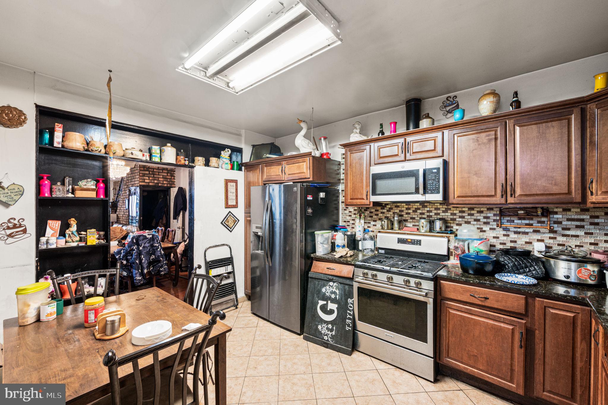 POINT BREEZE - Residential