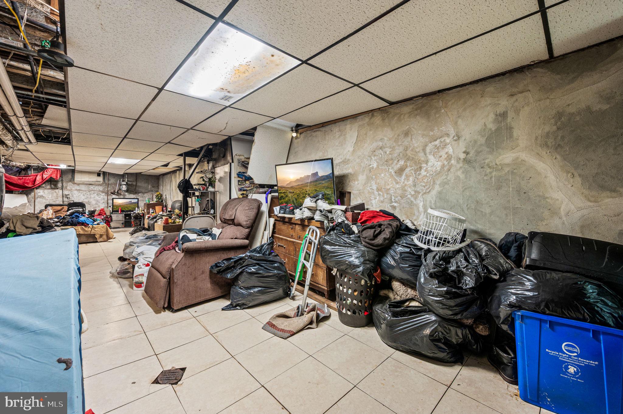 POINT BREEZE - Residential