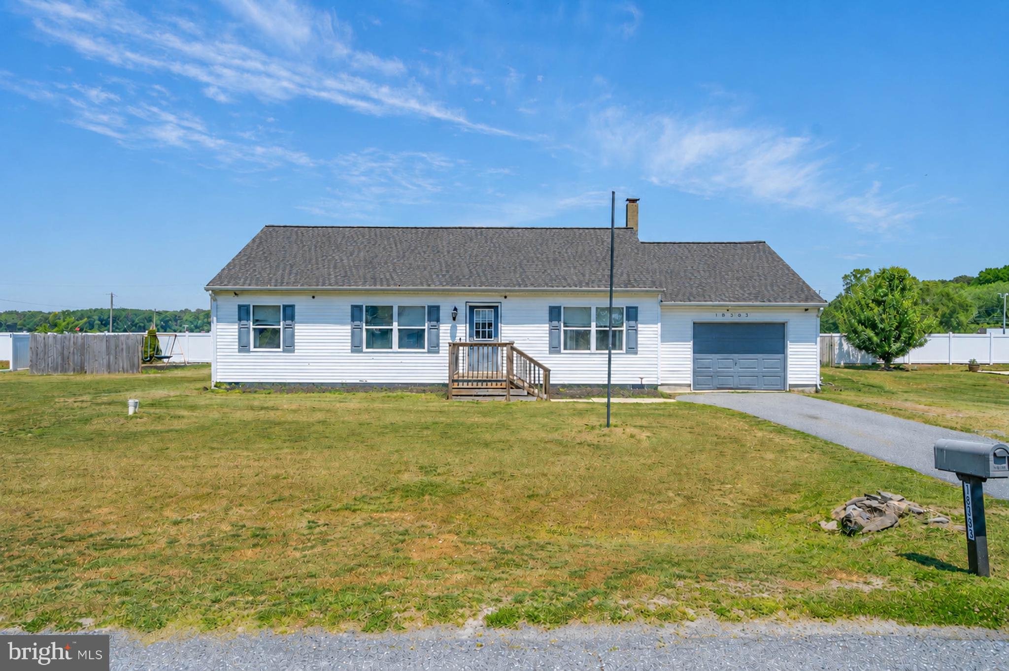 Photo 1 of 30 — 18363 PIN OAK STREET, ELLENDALE, DE 19941