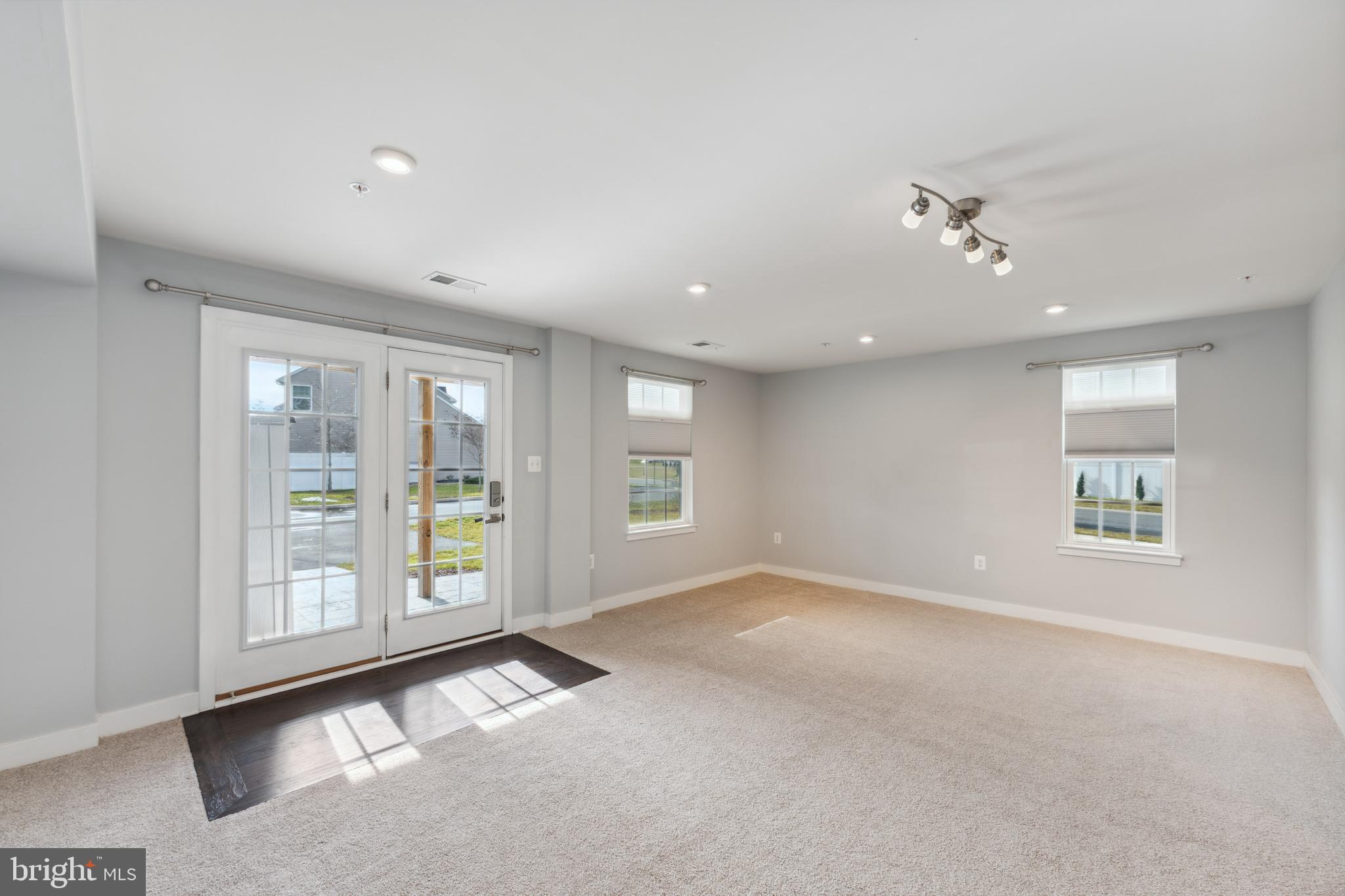 BALLENGER RUN - Residential