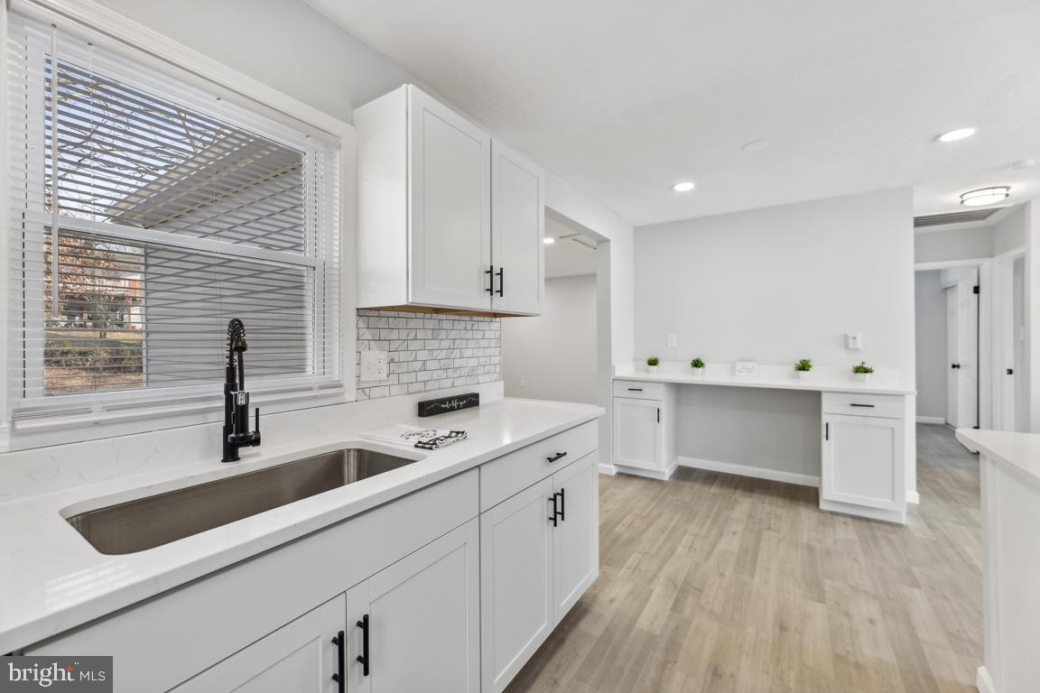 DALE CITY - Residential