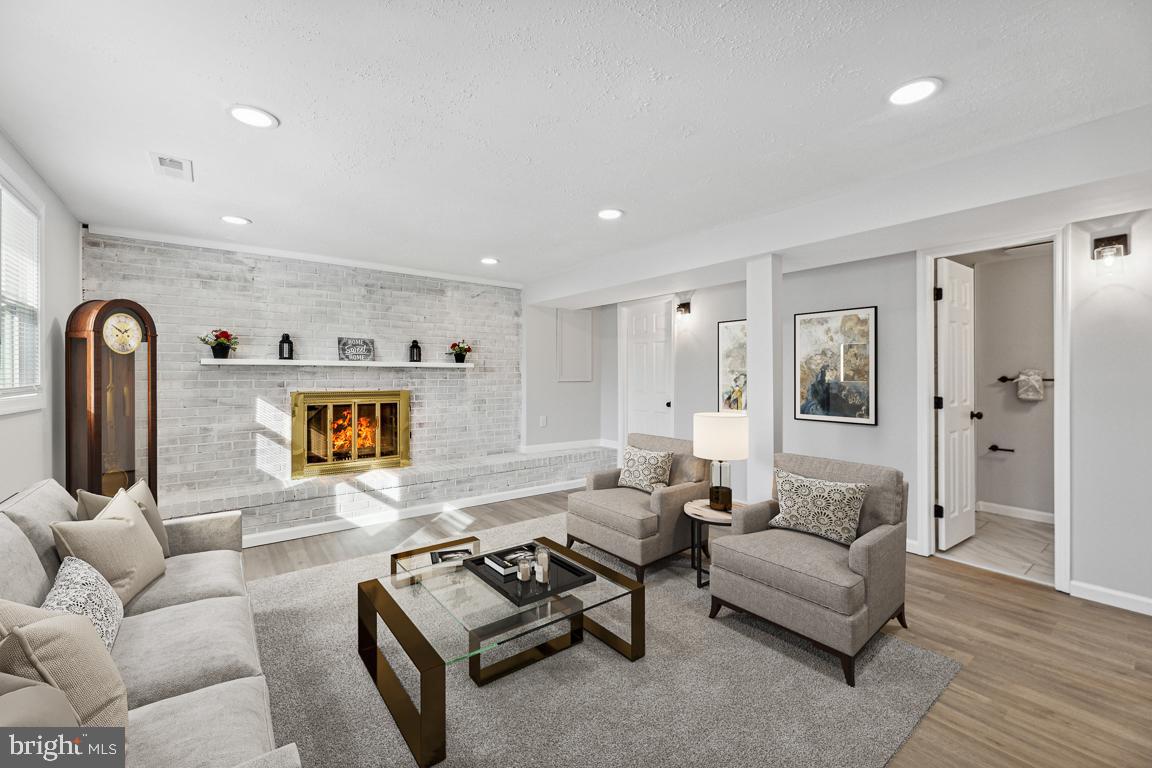 DALE CITY - Residential