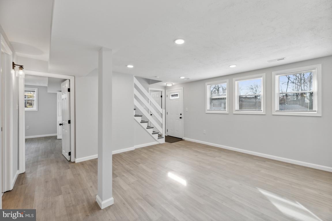 DALE CITY - Residential