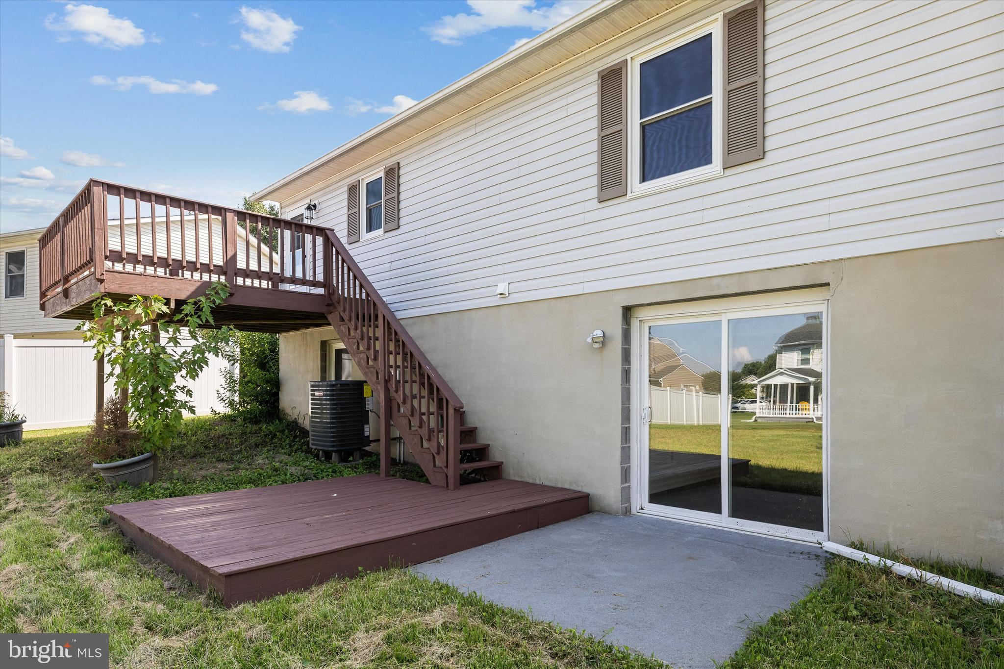 GREENBRIAR VILLAGE - Residential