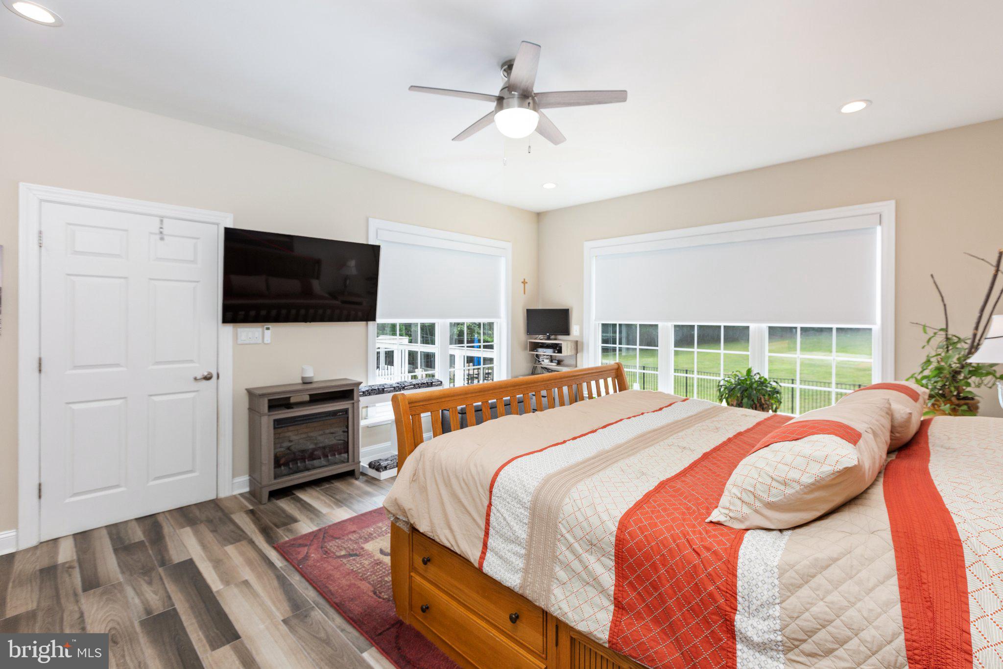 THE WILLOWS - Residential