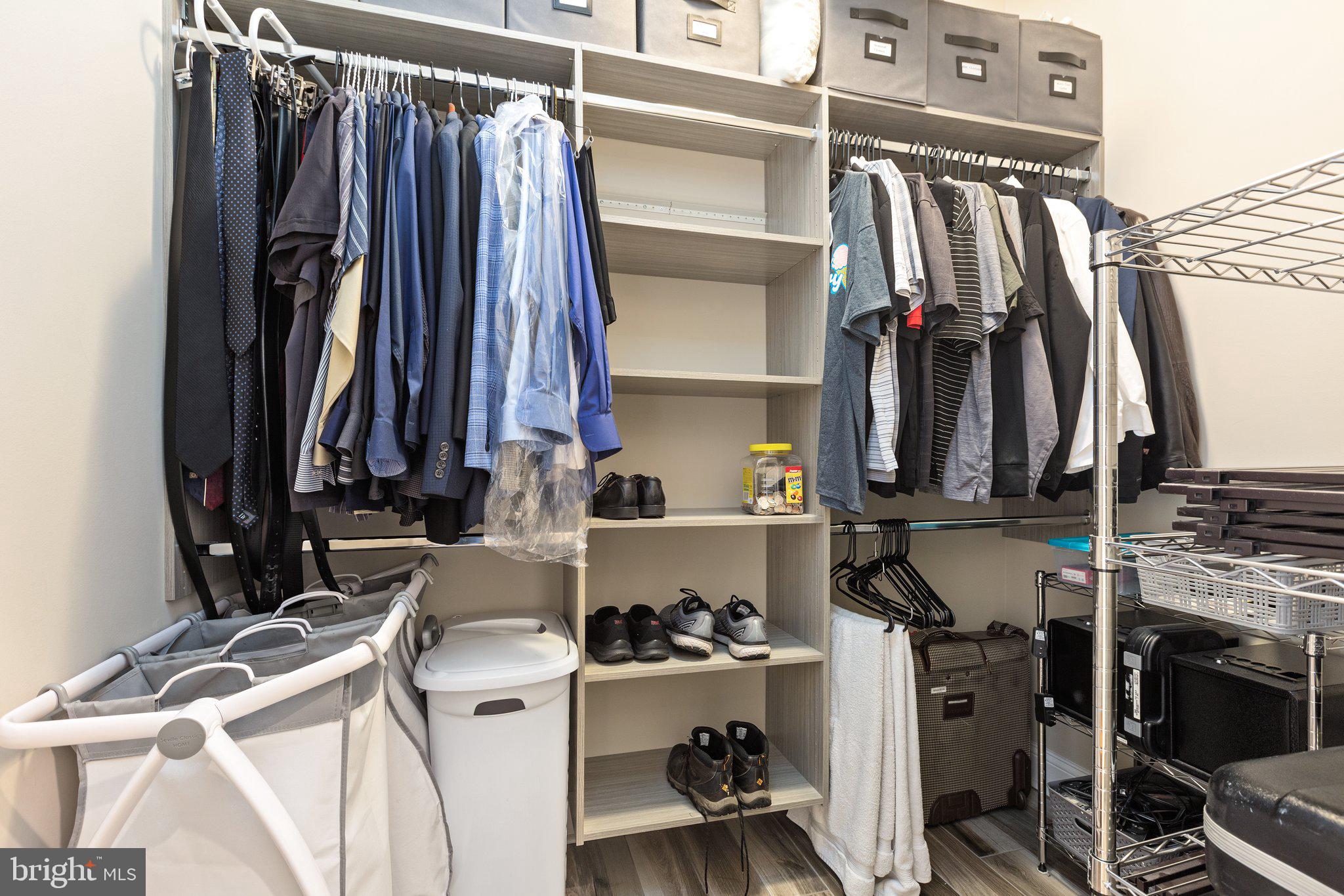 THE WILLOWS - Residential