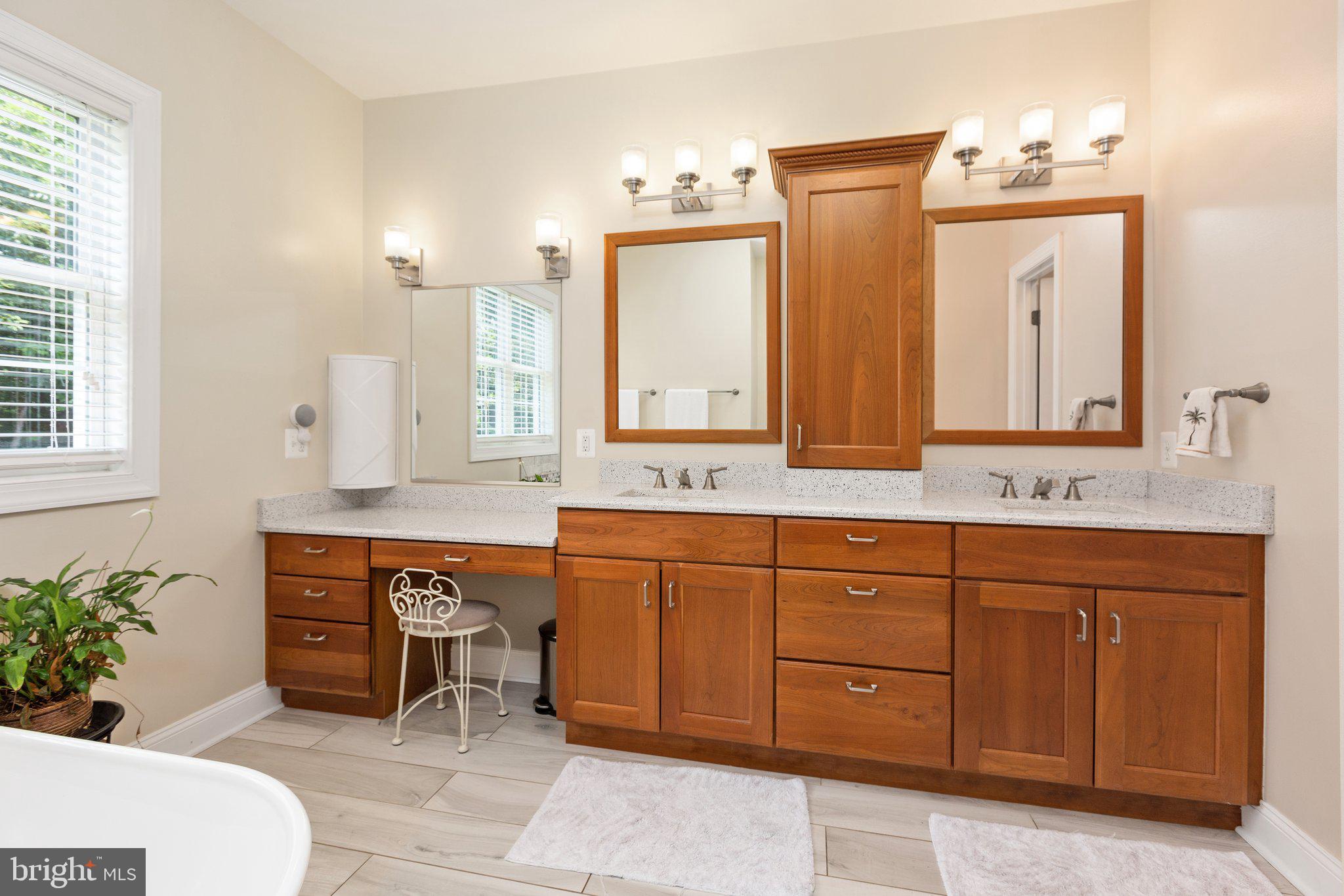 THE WILLOWS - Residential