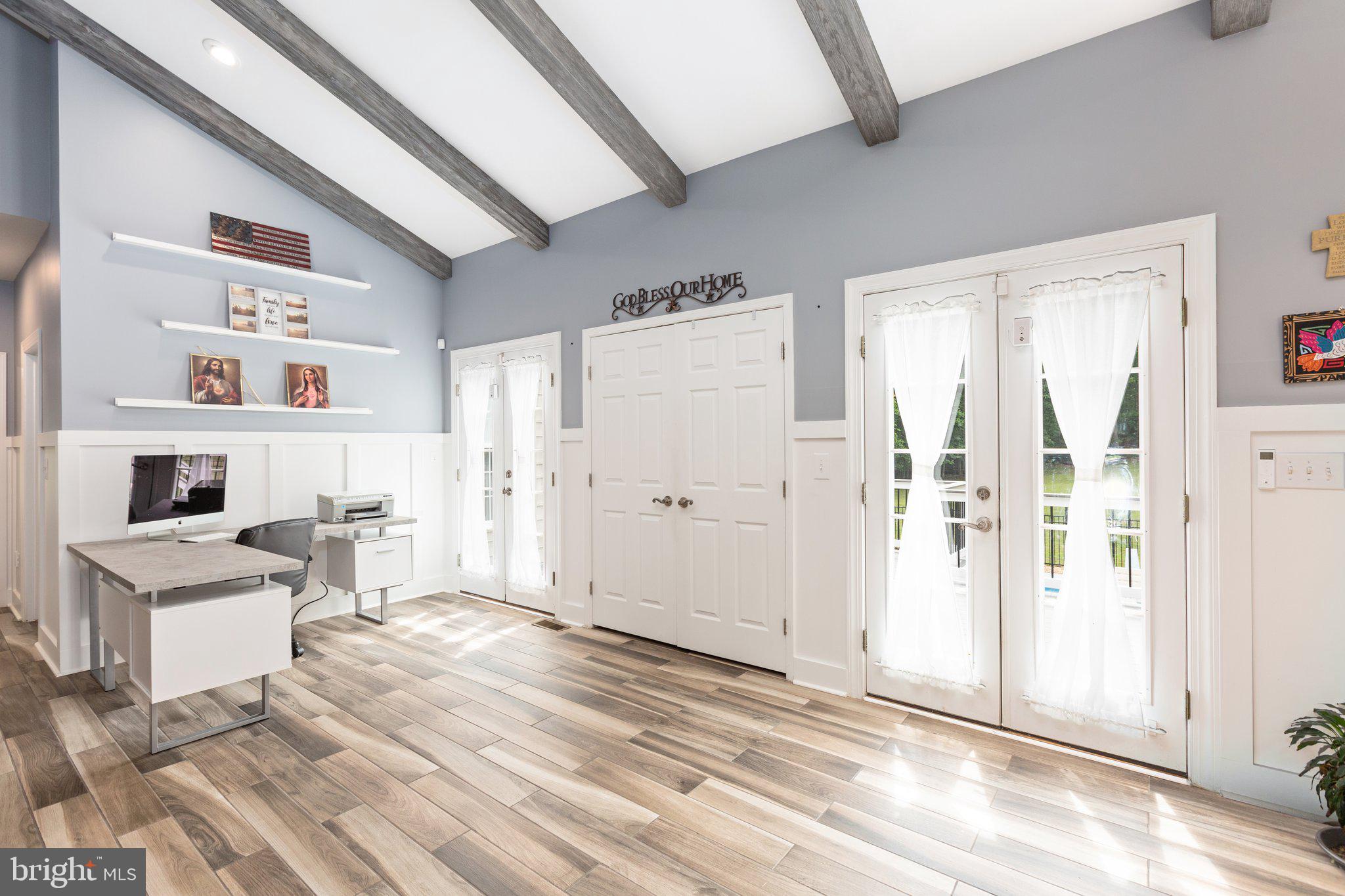 THE WILLOWS - Residential