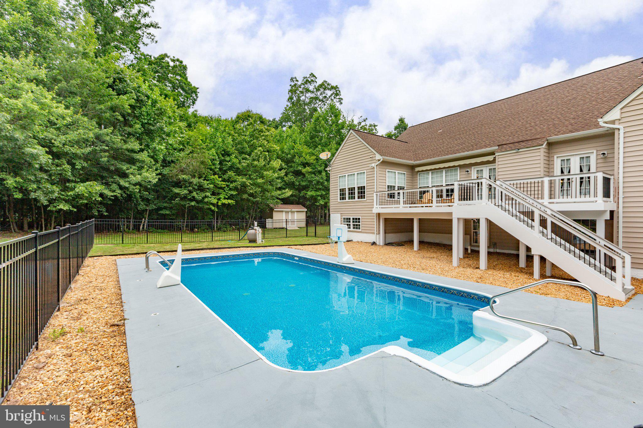 THE WILLOWS - Residential