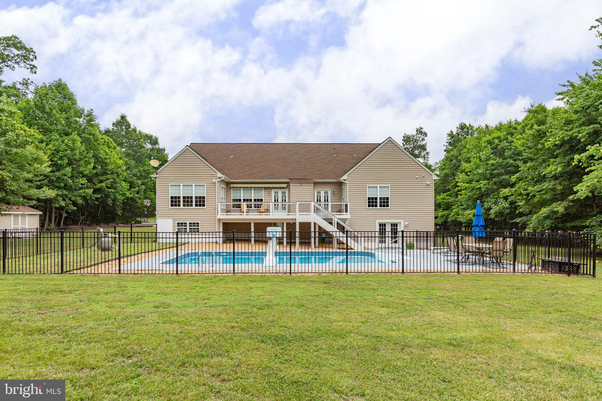 THE WILLOWS - Residential