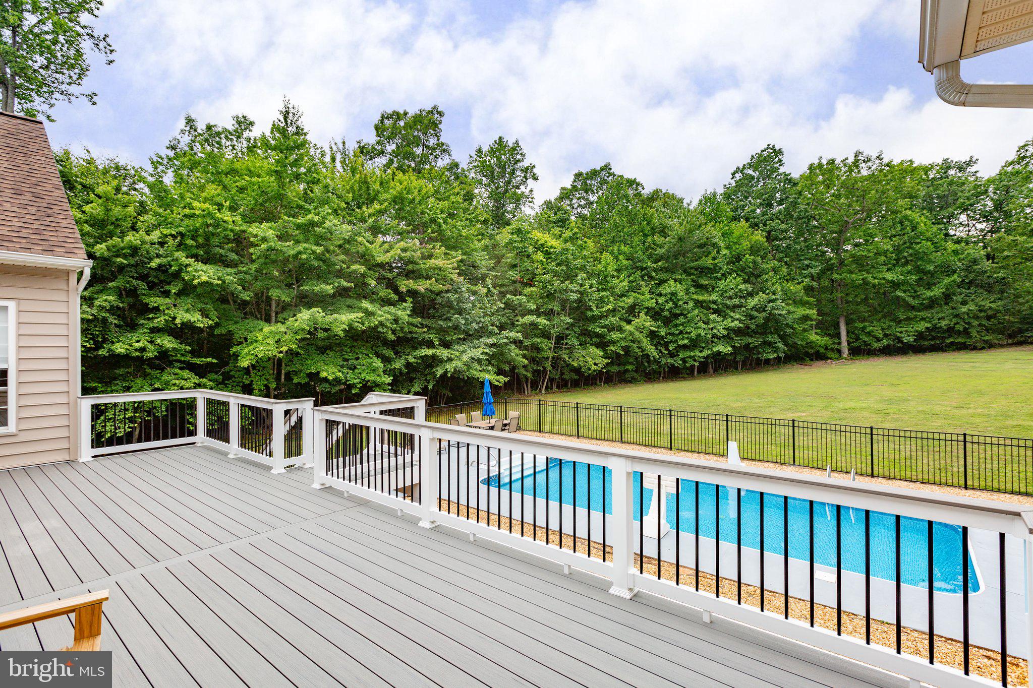 THE WILLOWS - Residential