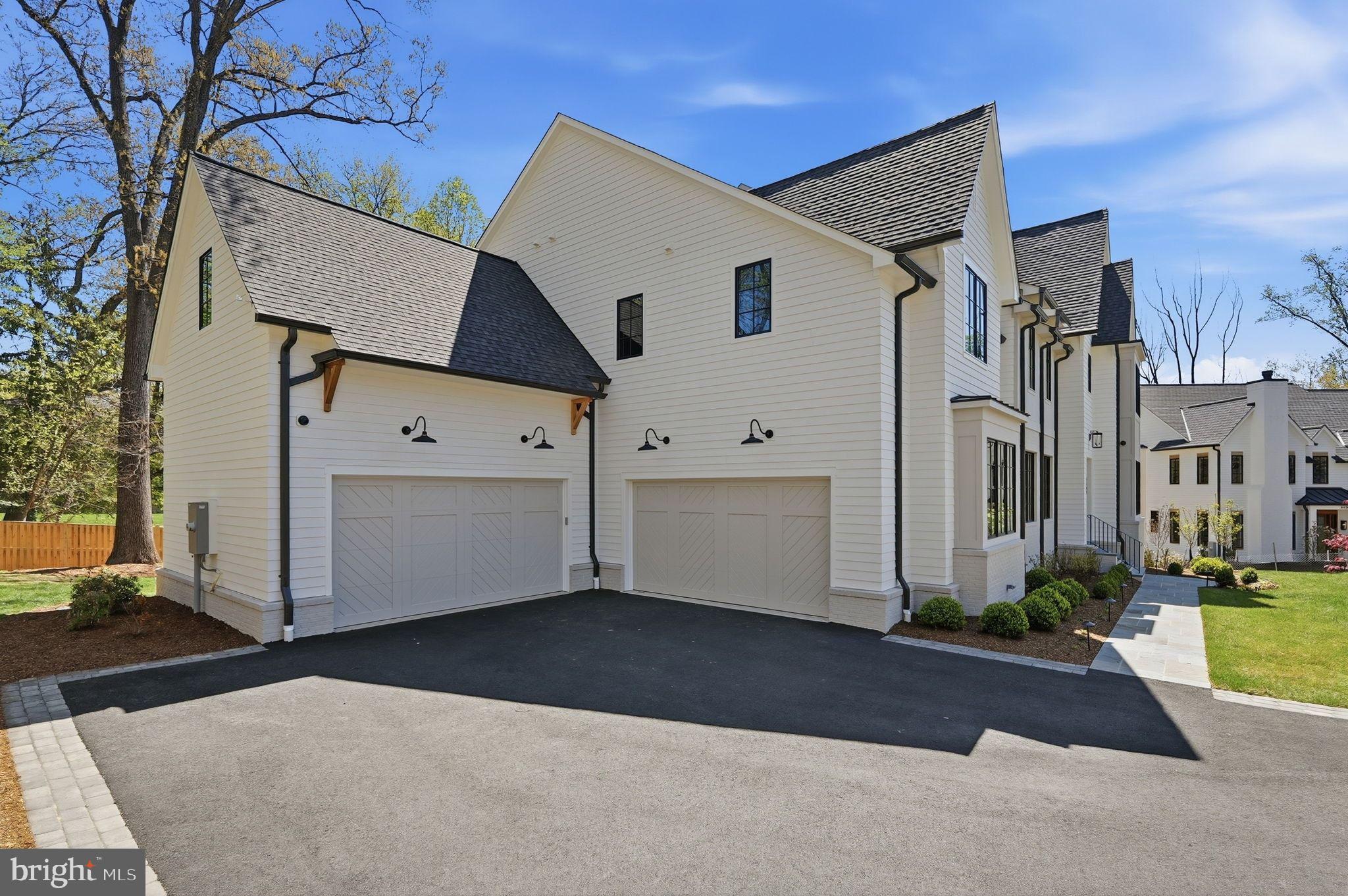 FRANKLIN PARK - Residential