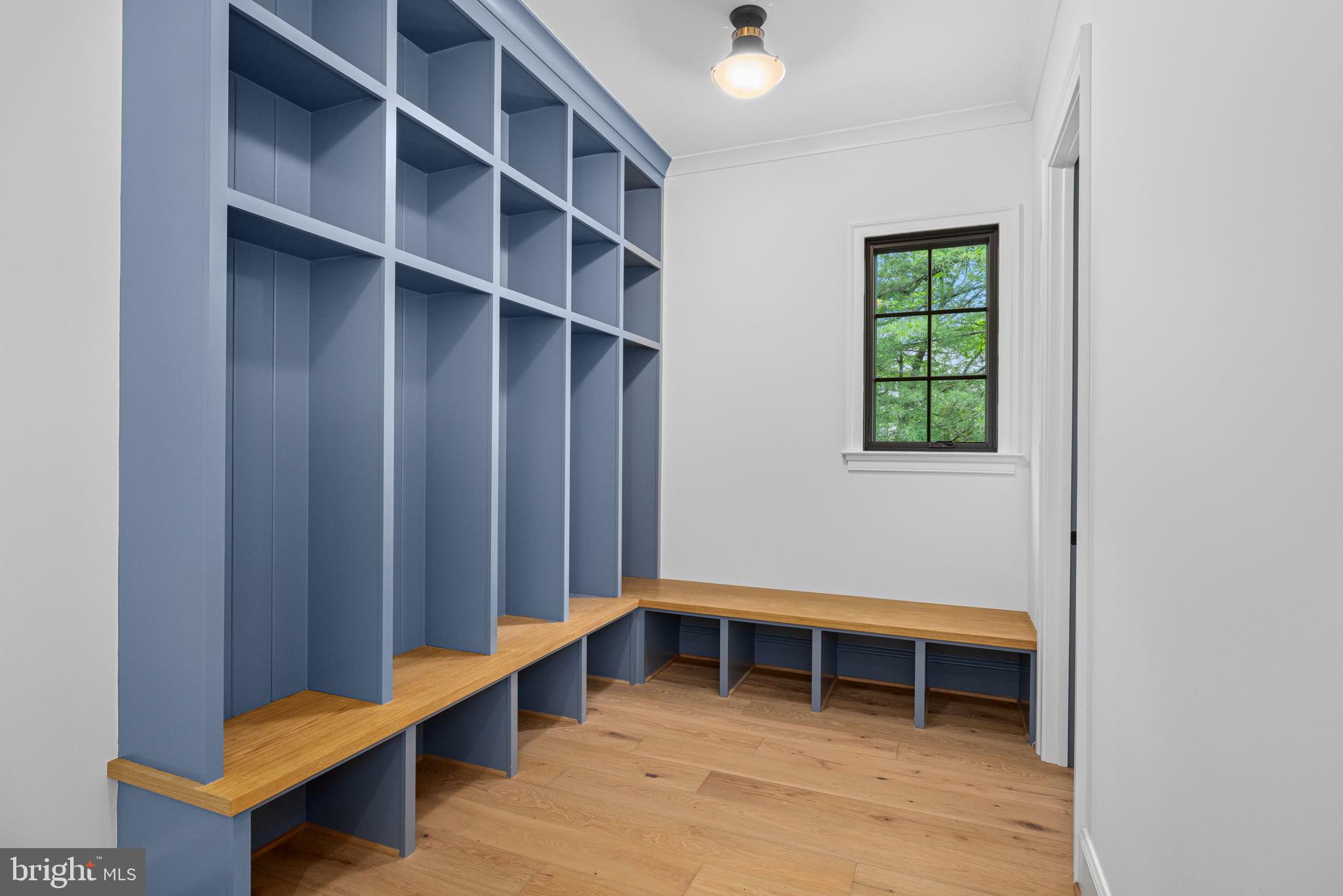 FRANKLIN PARK - Residential