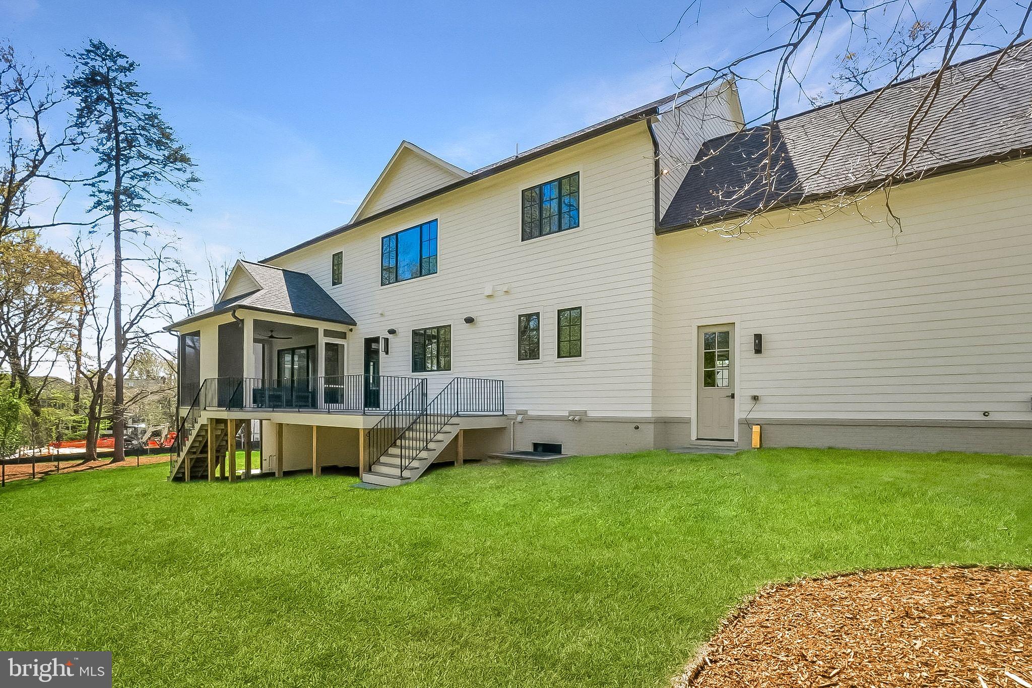 FRANKLIN PARK - Residential