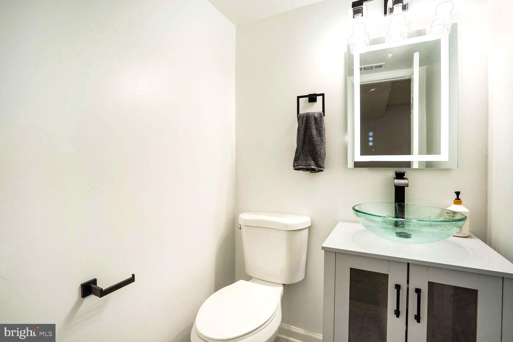 TANTALLON ON THE POTOMAC - Residential