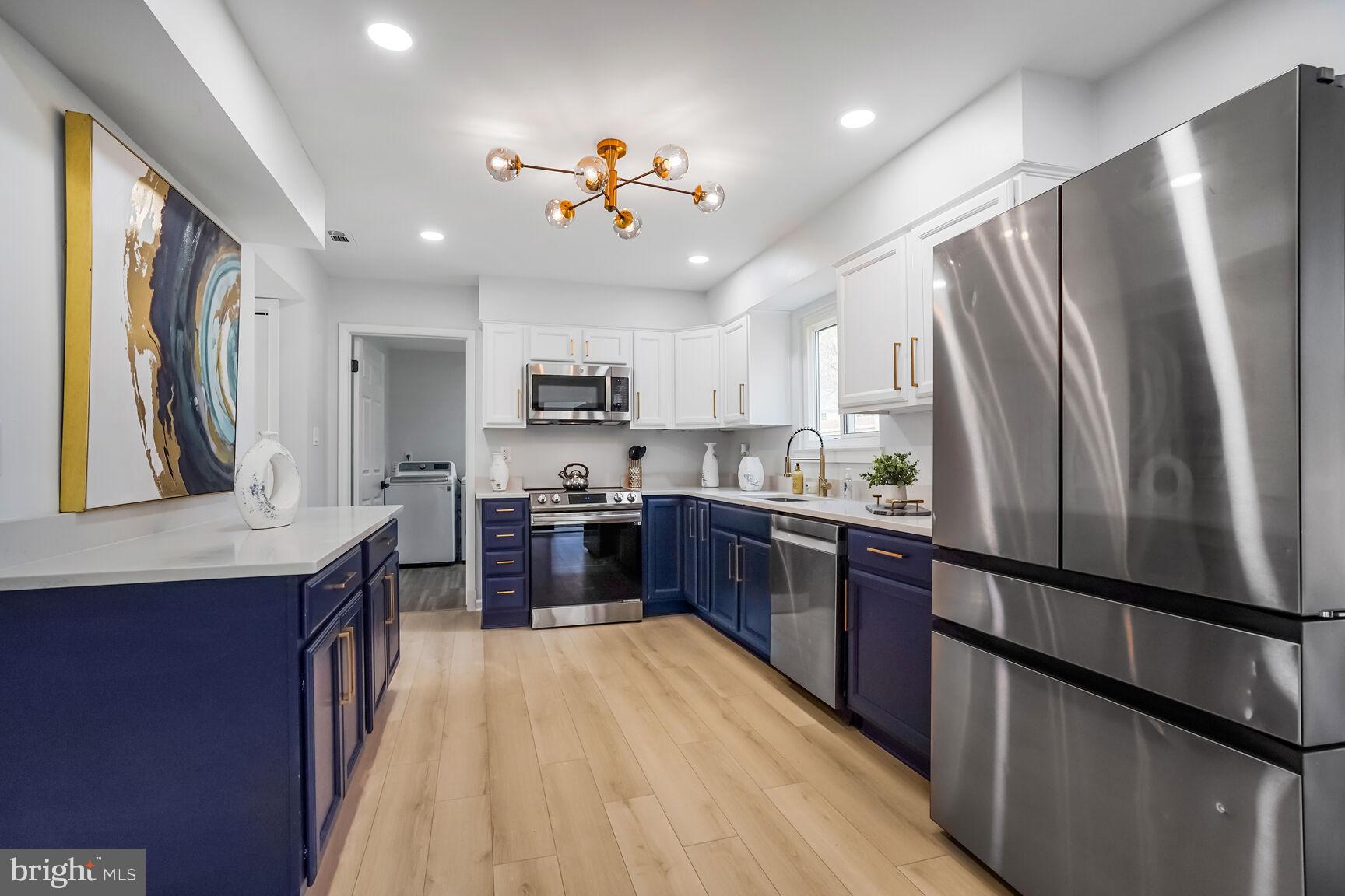 TANTALLON ON THE POTOMAC - Residential