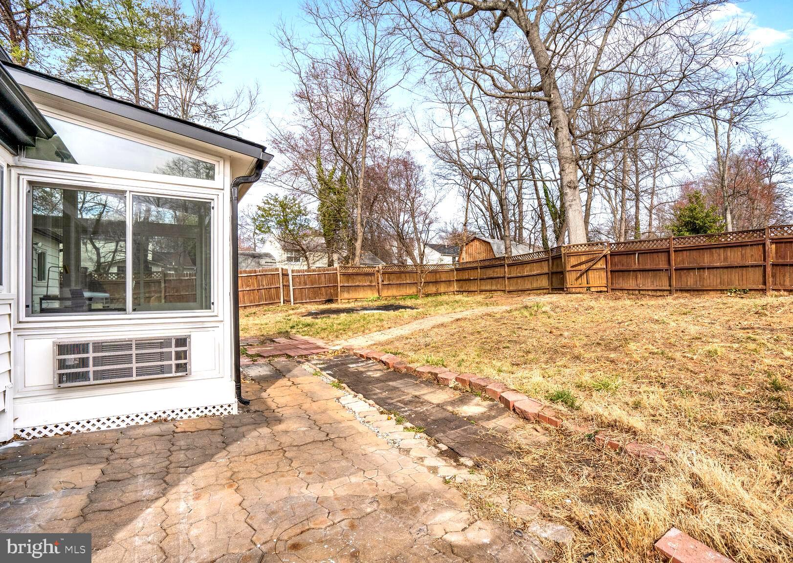 TANTALLON ON THE POTOMAC - Residential