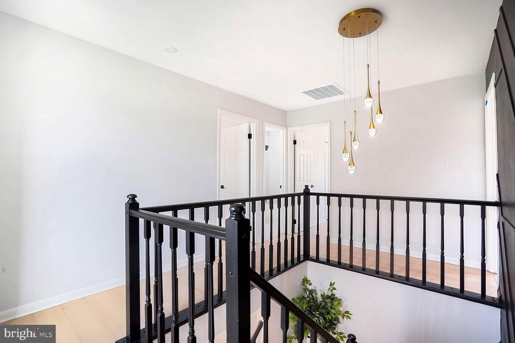 TANTALLON ON THE POTOMAC - Residential