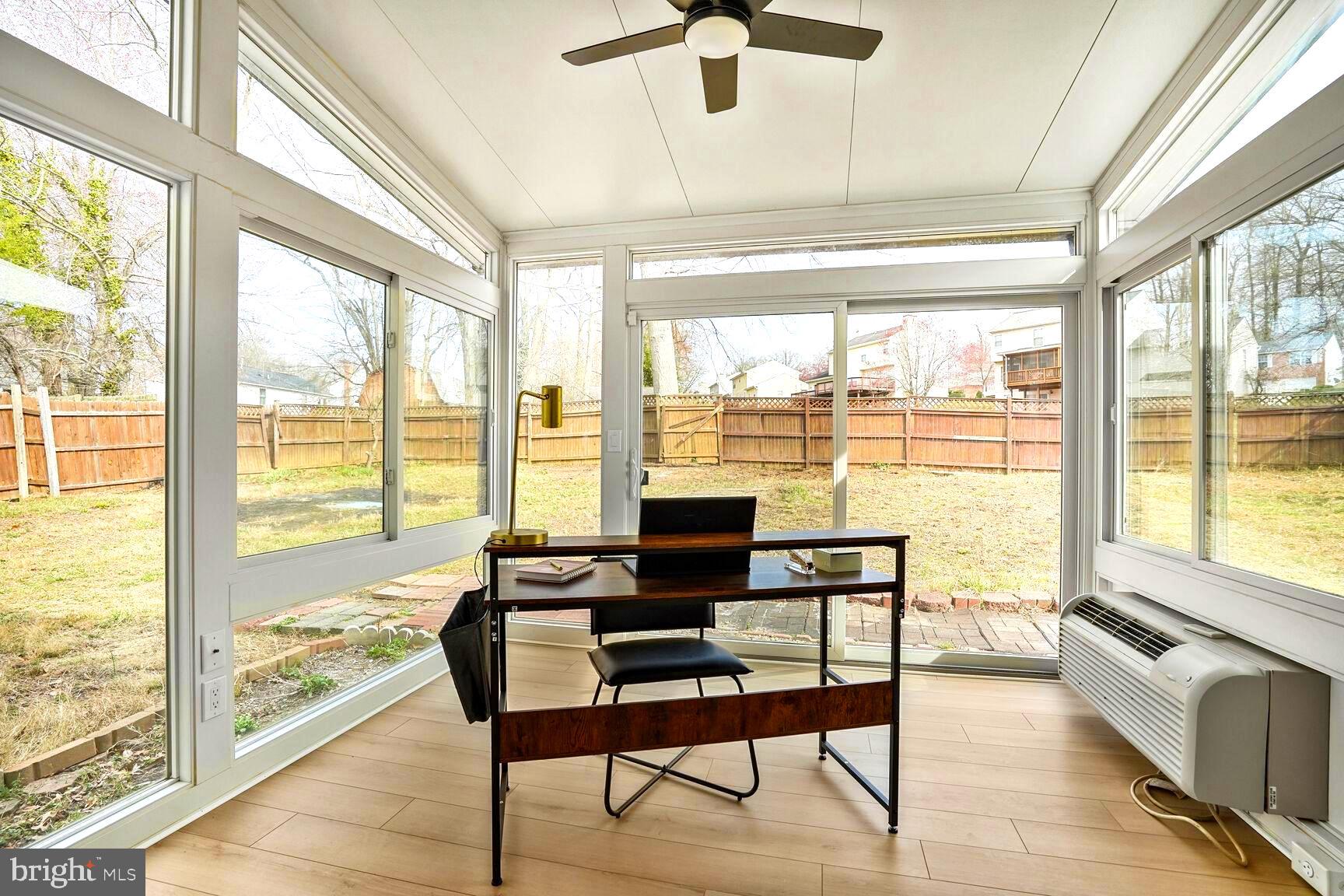 TANTALLON ON THE POTOMAC - Residential