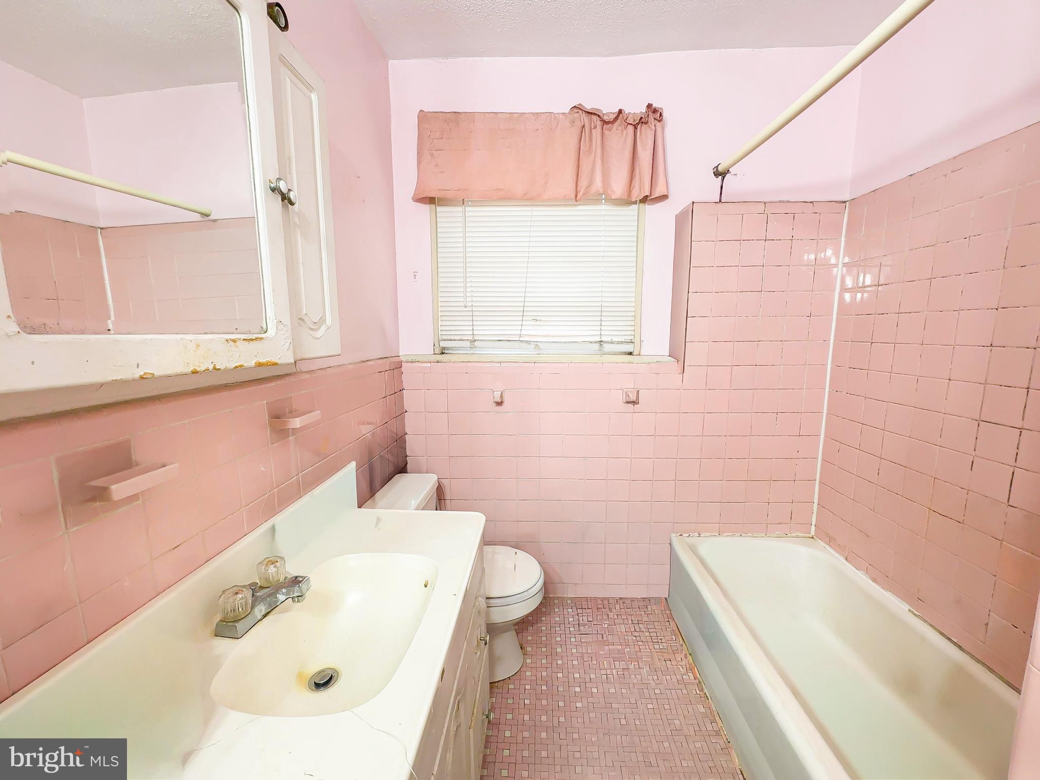 SERENE TOWNHOUSE VILLAGE - Residential