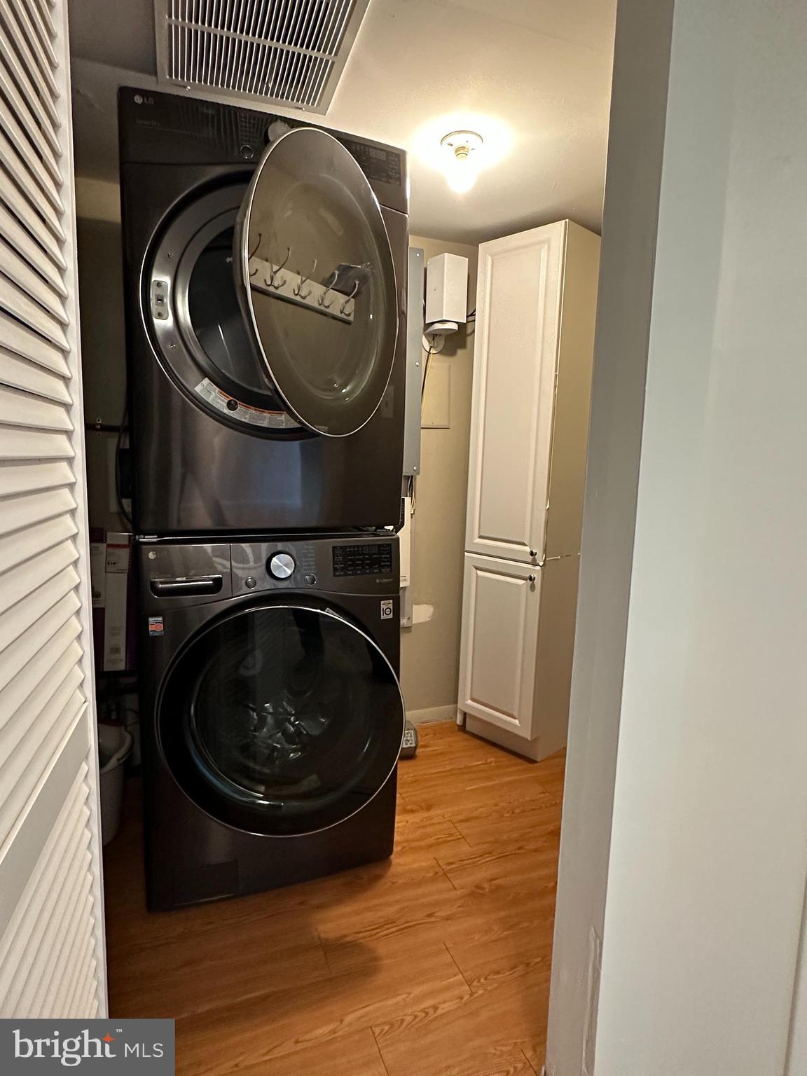 TOWAMENCIN CONDOS - Residential Lease