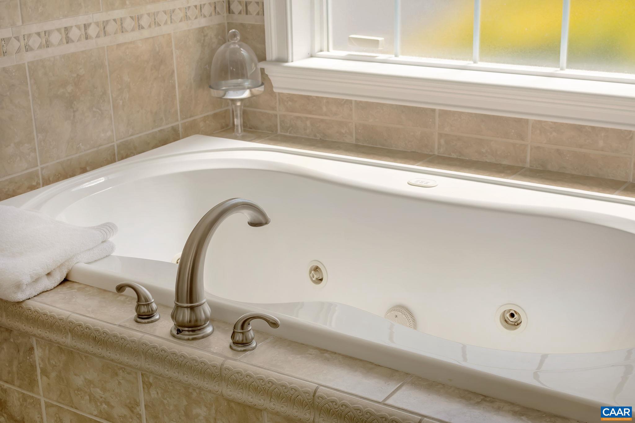 WOUNDED KNEE - Residential