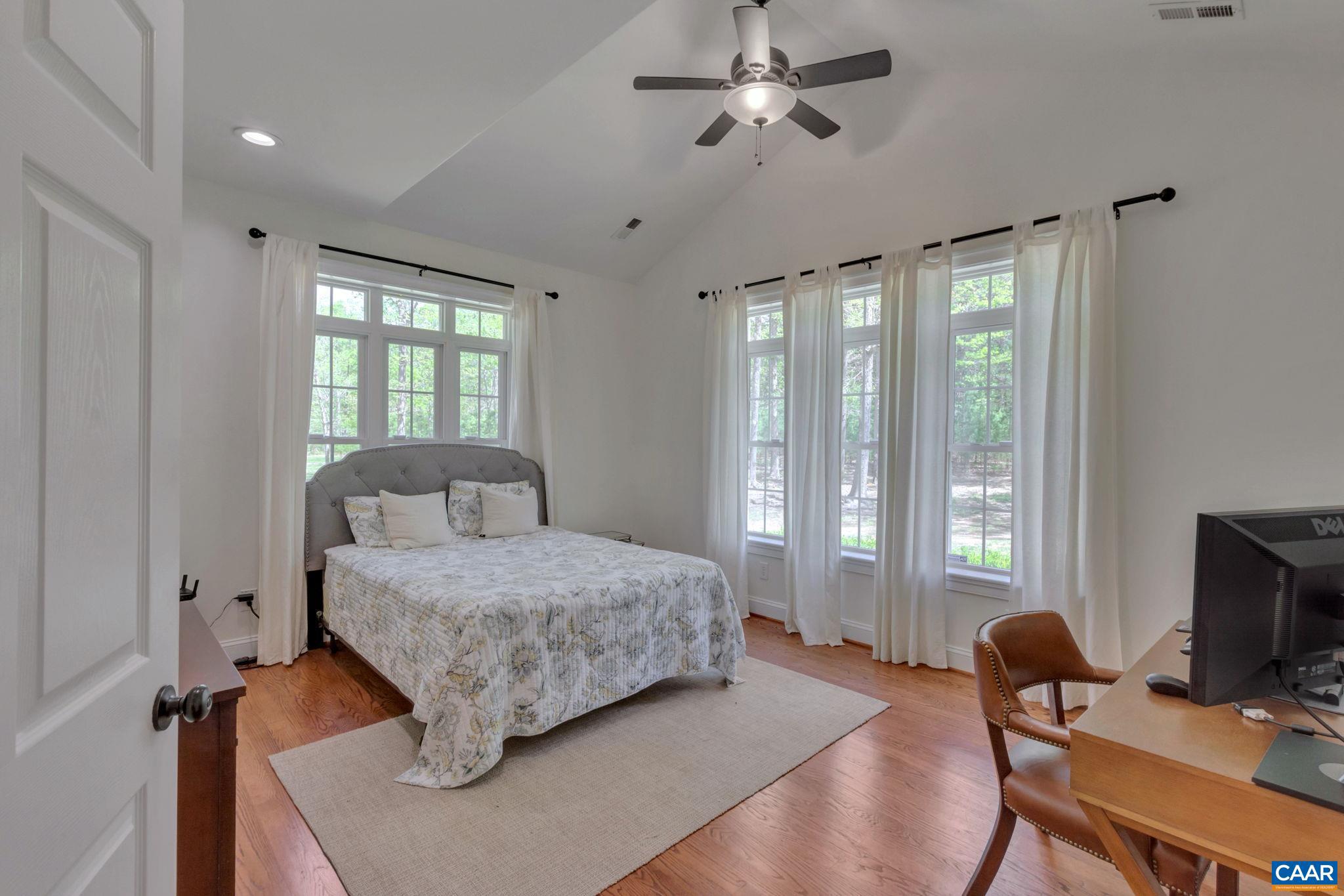 WOUNDED KNEE - Residential