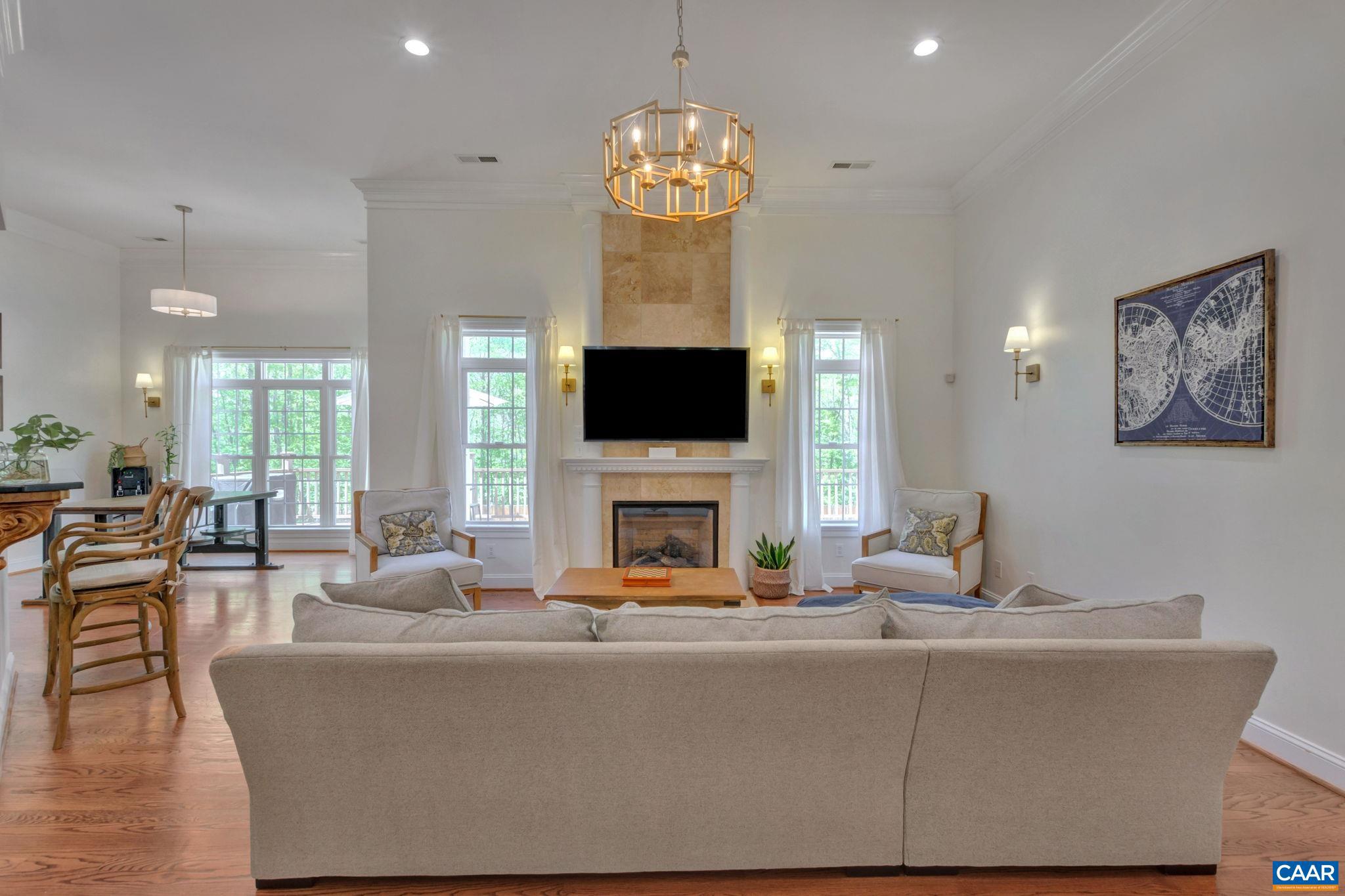 WOUNDED KNEE - Residential