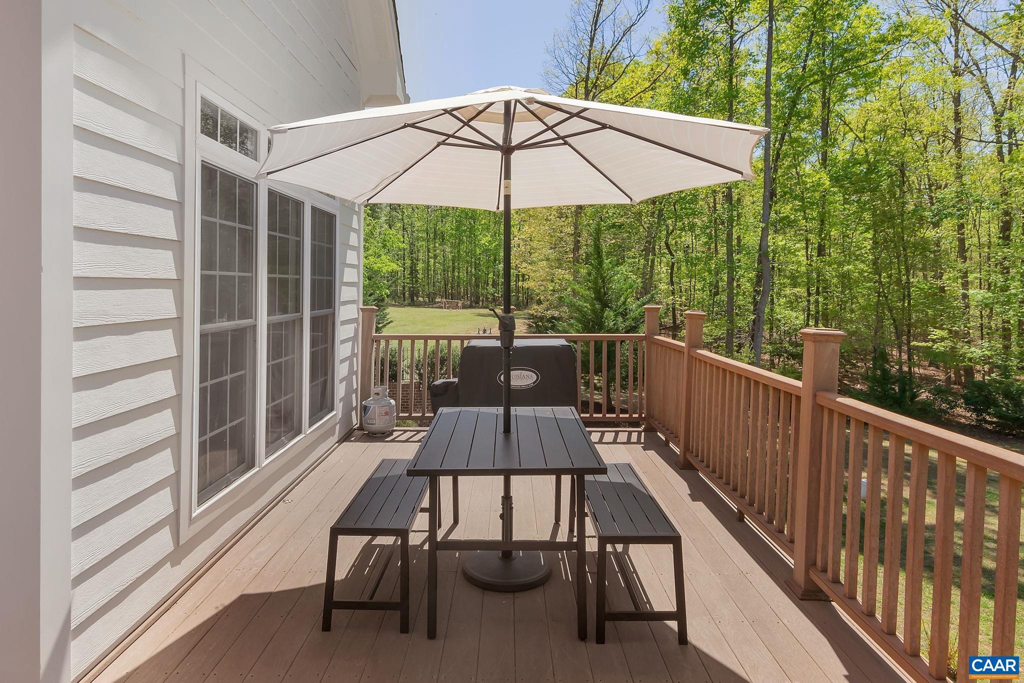 WOUNDED KNEE - Residential