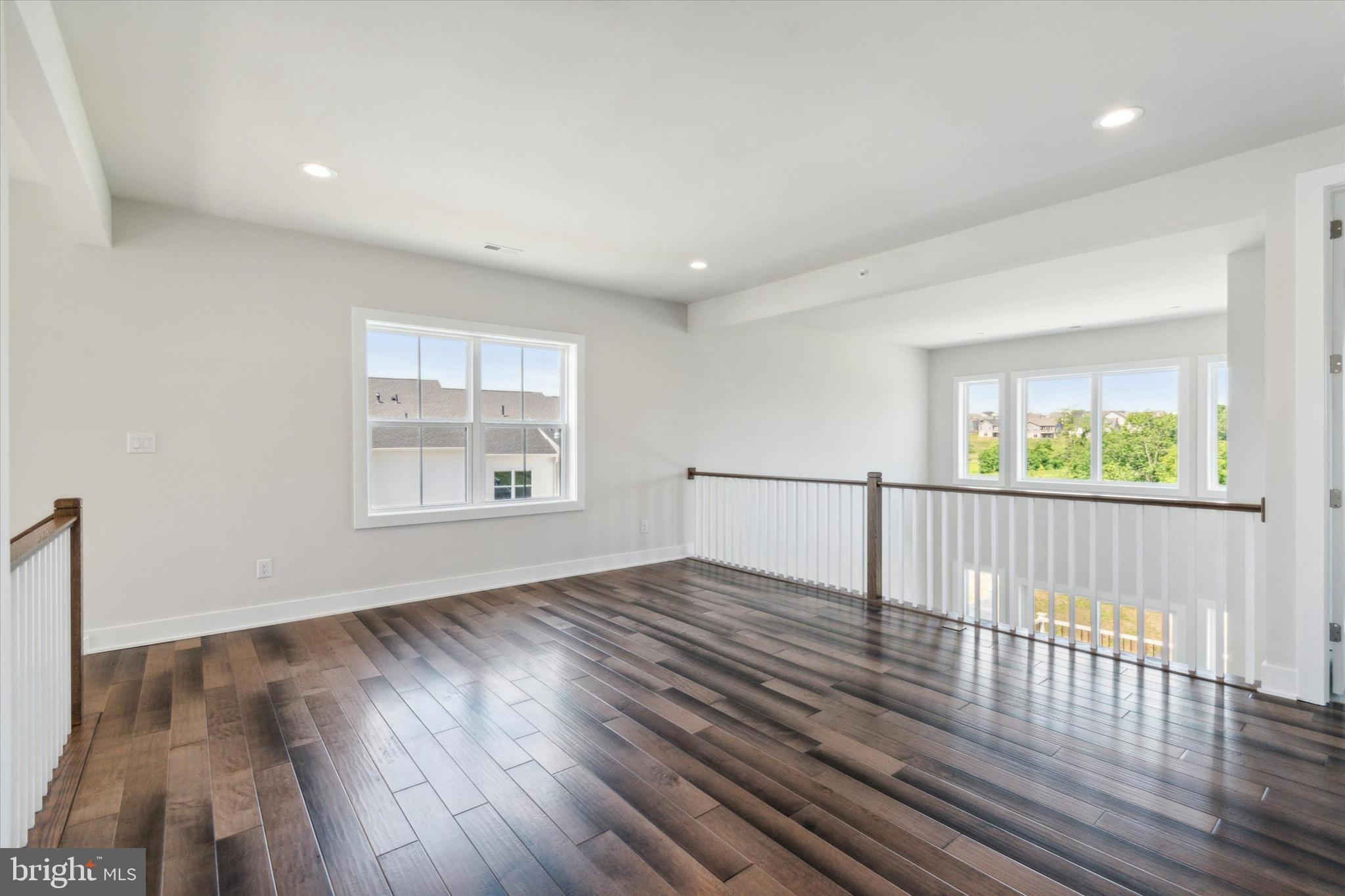 PRESERVE AT MARSH CREEK - CARRIAGE COLLECTION - Residential