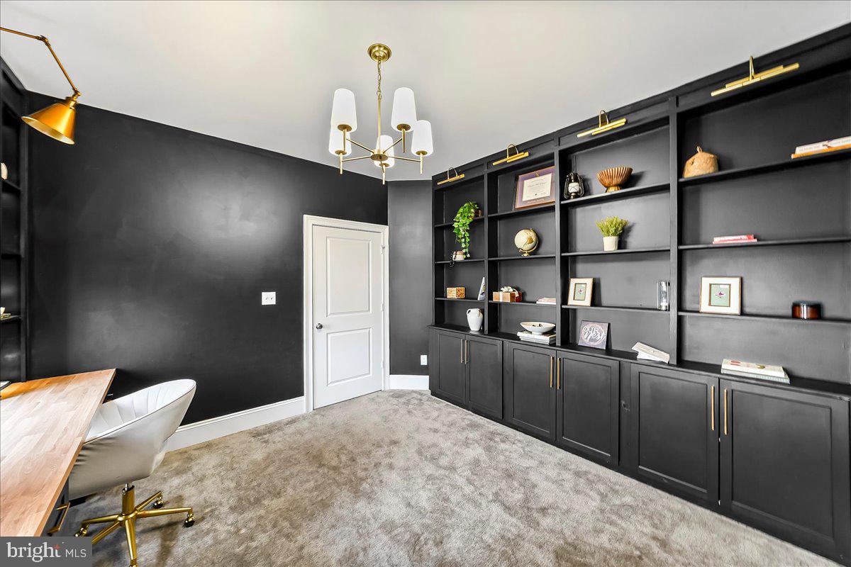 THE VILLAGES AT NORTHRIDGE - Residential Lease