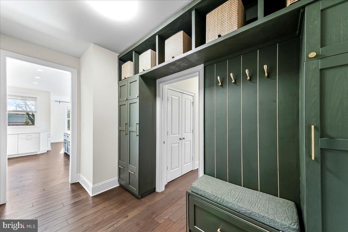 THE VILLAGES AT NORTHRIDGE - Residential Lease