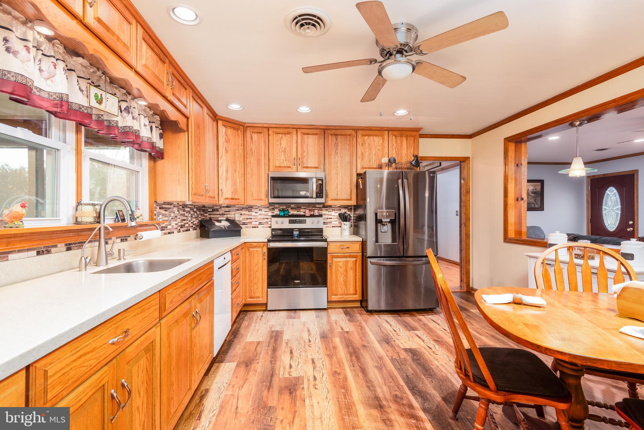 OAKLAND ACRES - Residential